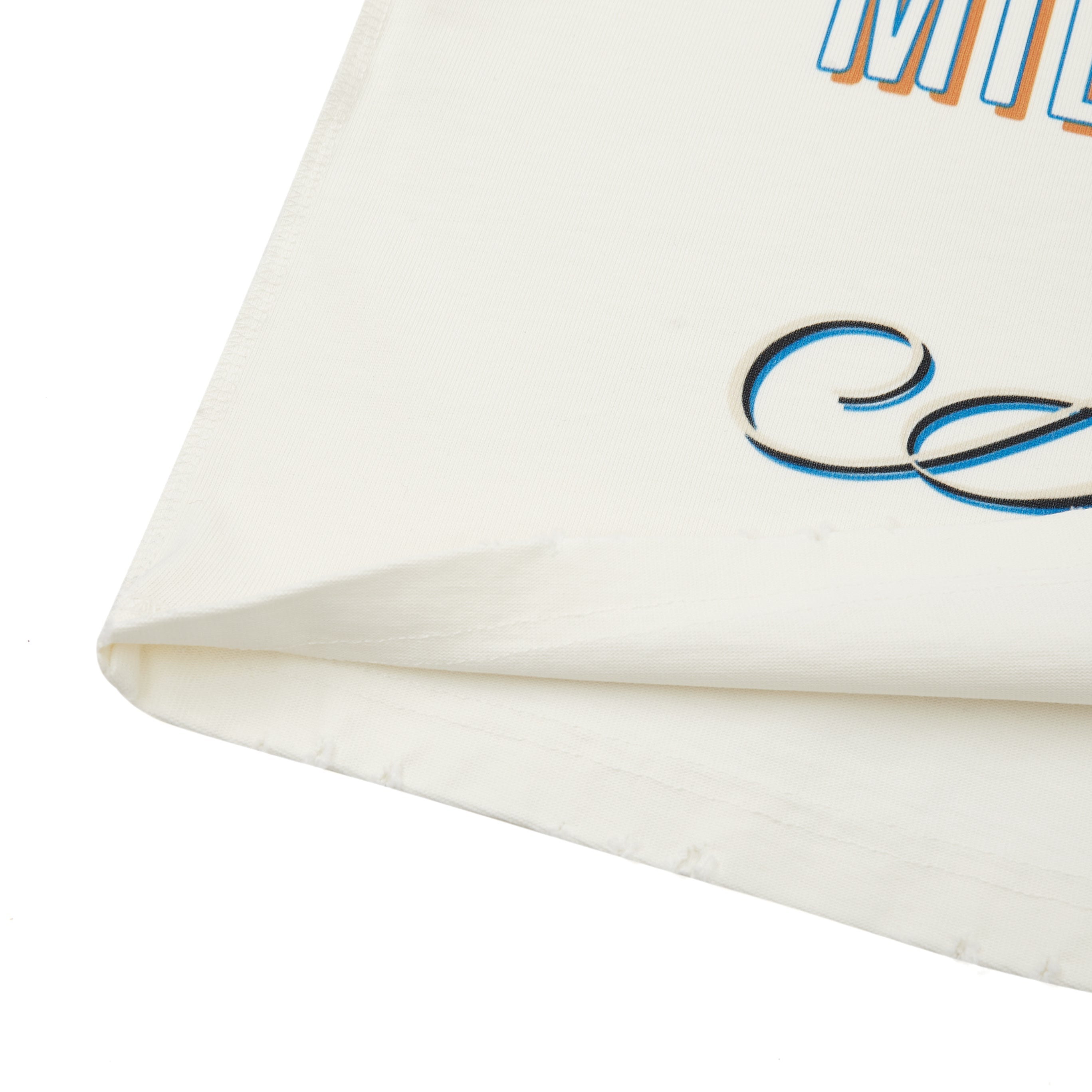 Milwaukee Bucks Tee (Cream)