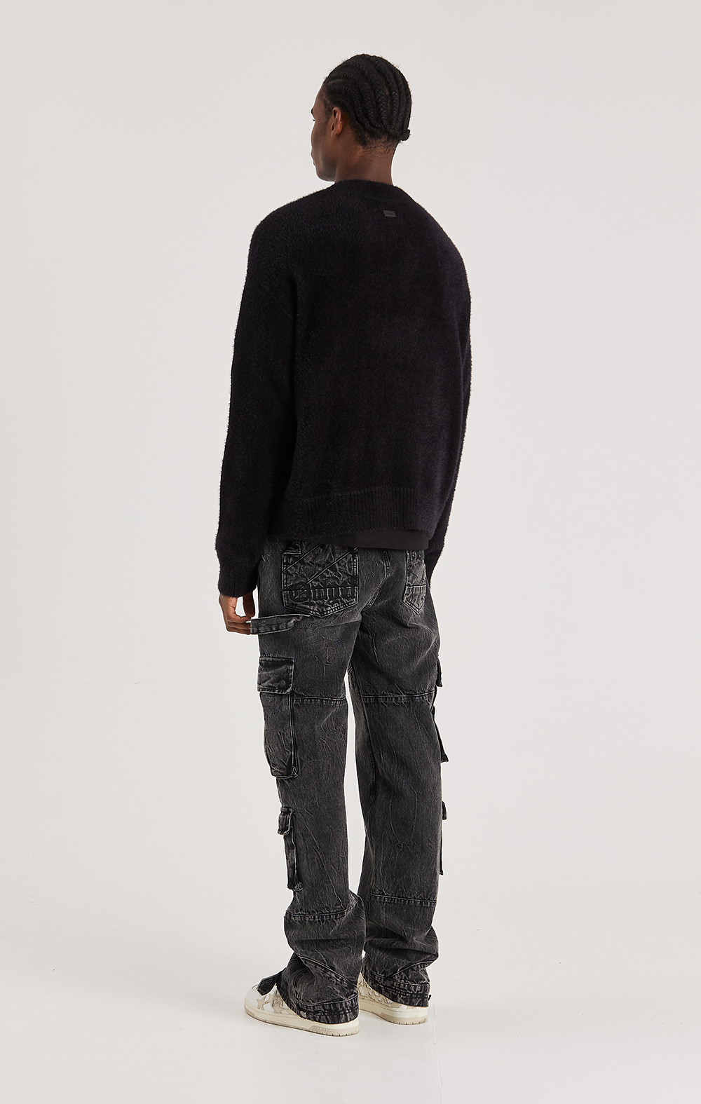 LEATHER APPLIQUE KNIT SWEATSHIRT