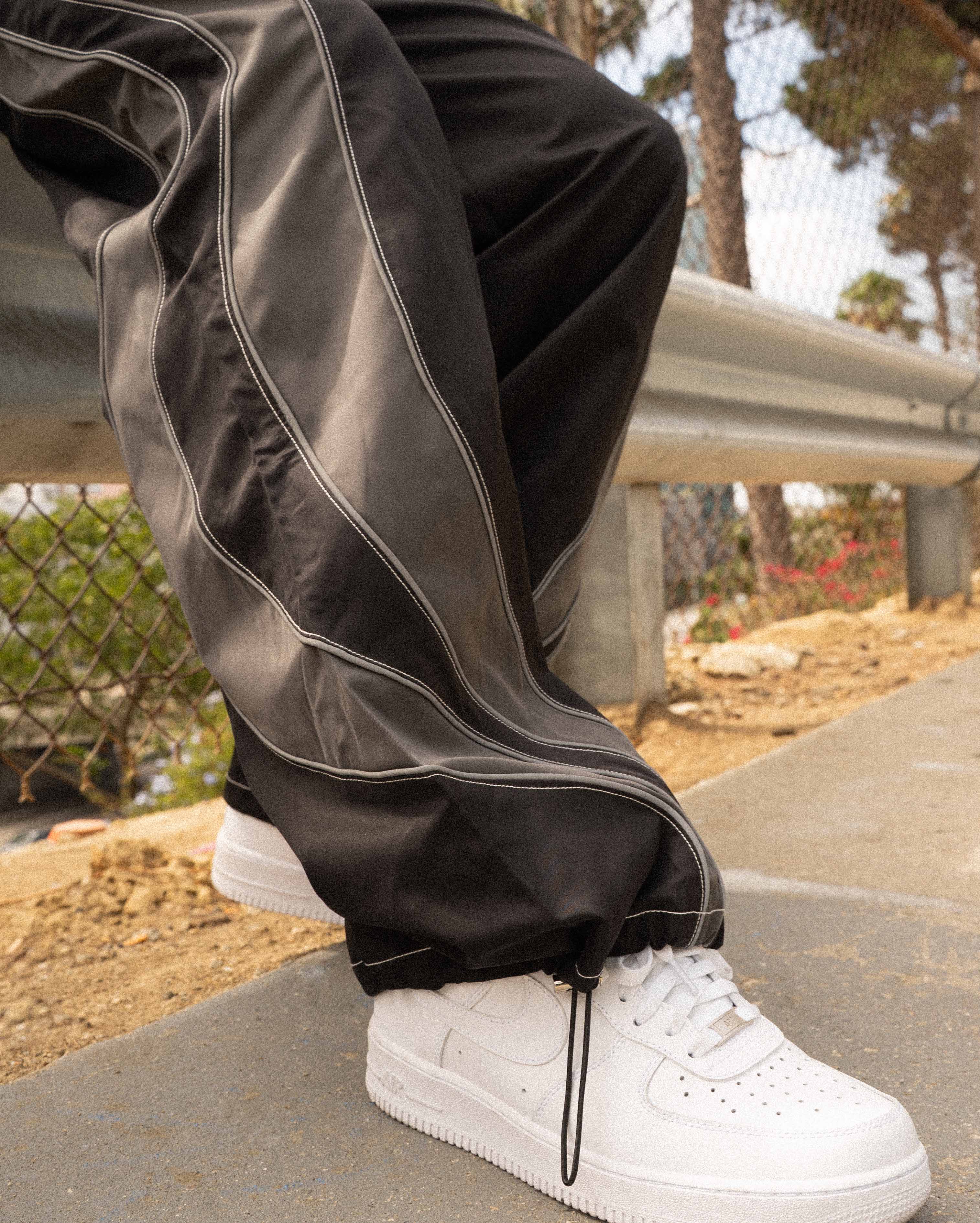 EPTM Montana Pants - Black