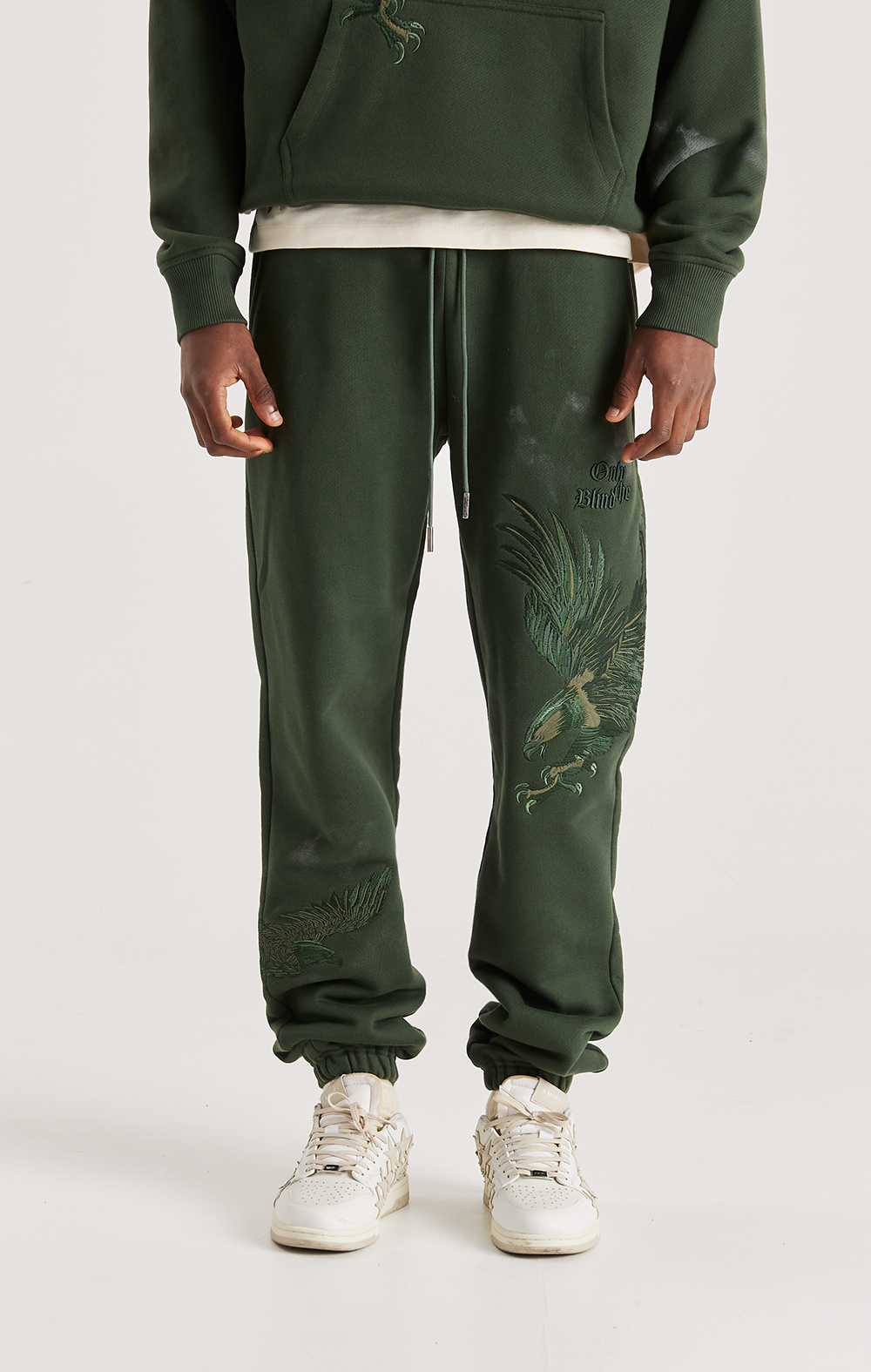 WOODLAND HAWK SWEATPANTS