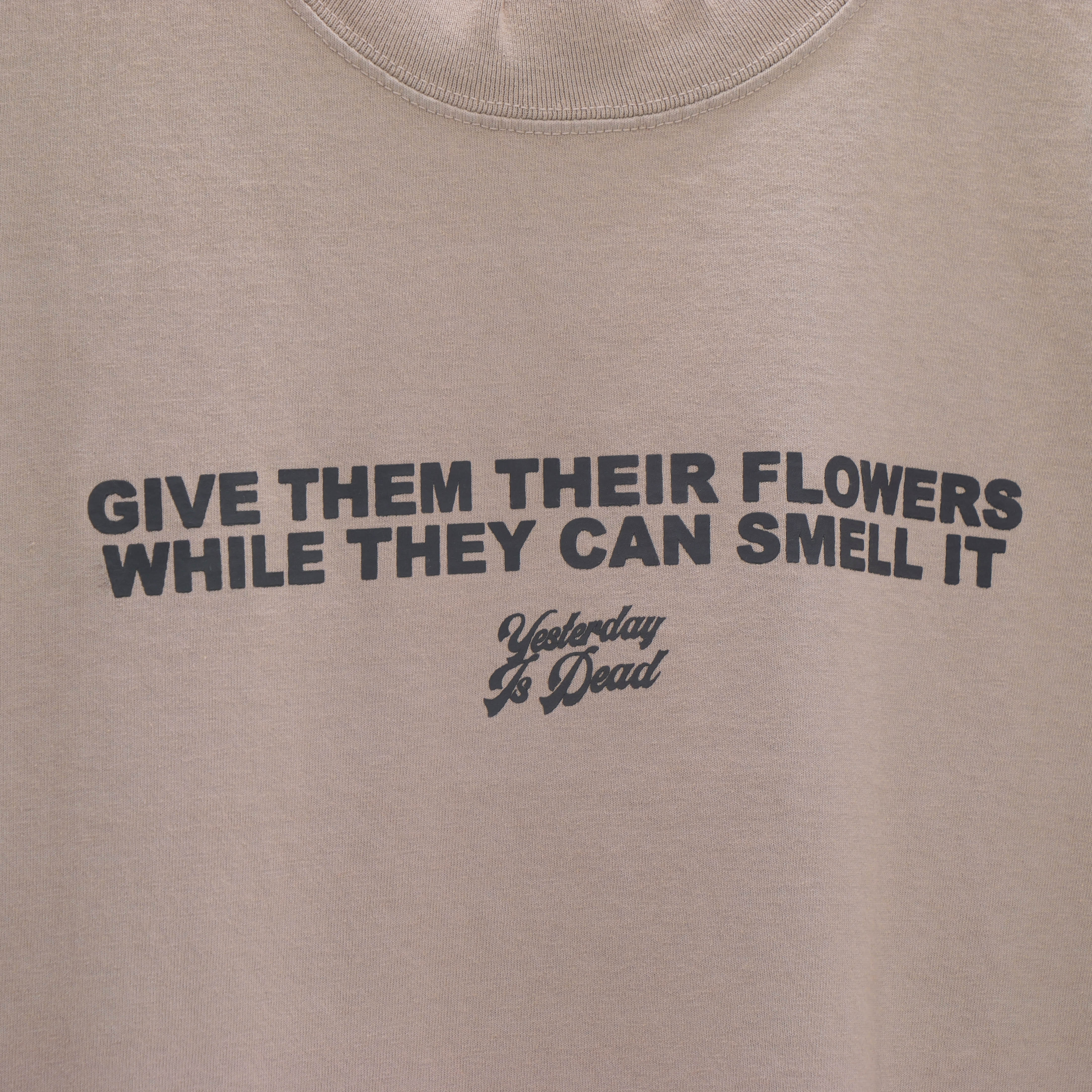 GRATEFUL TEE OATMEAL
