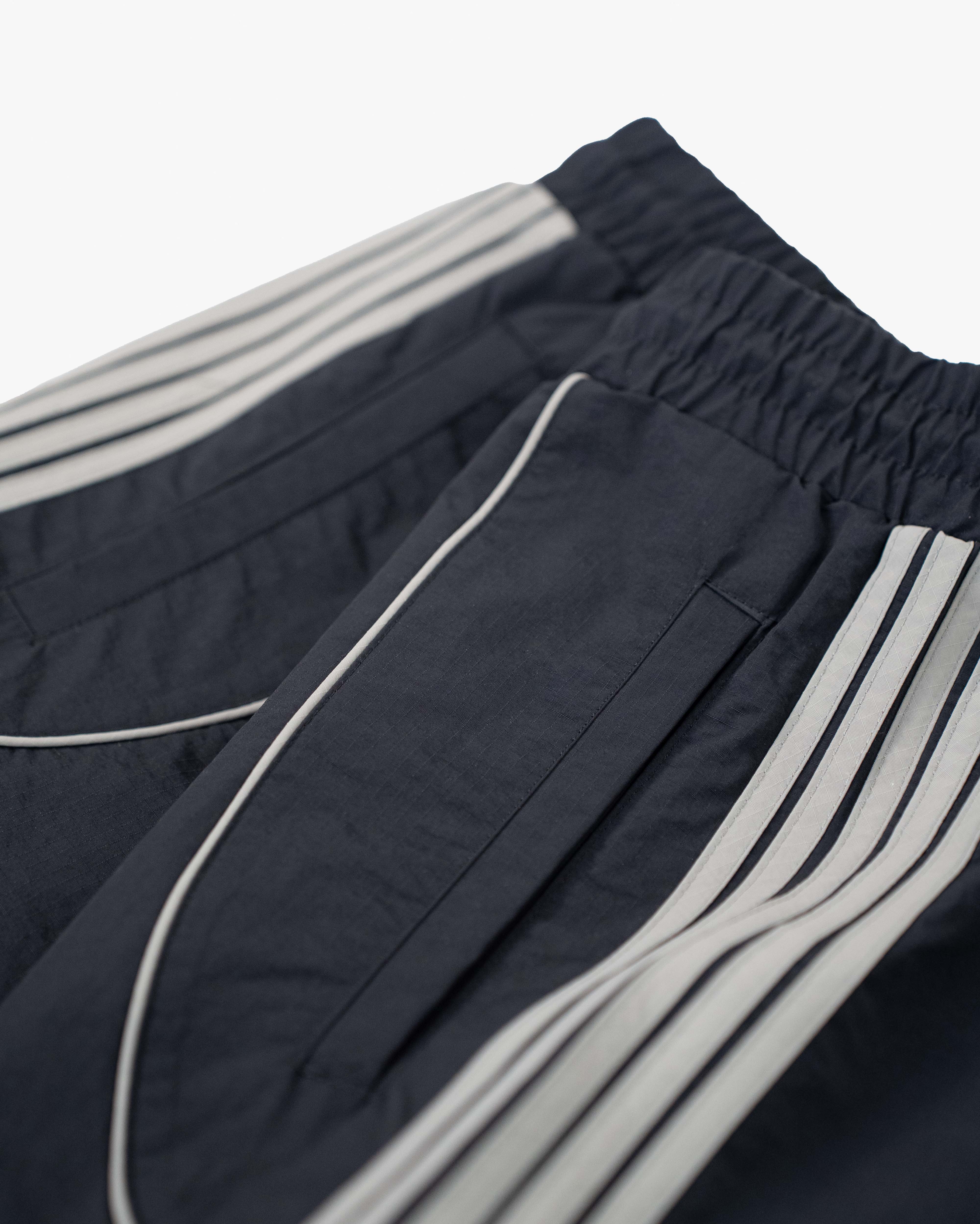 EPTM Roshi Track Pants - Black