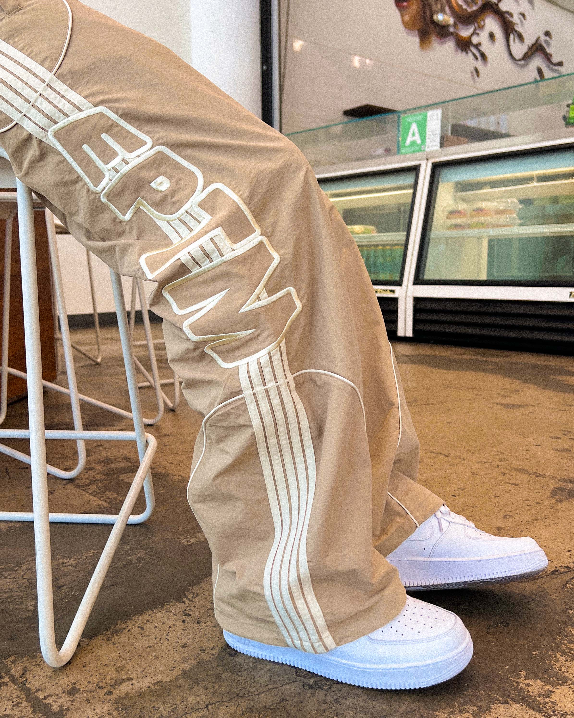 EPTM Roshi Track Pants - Khaki