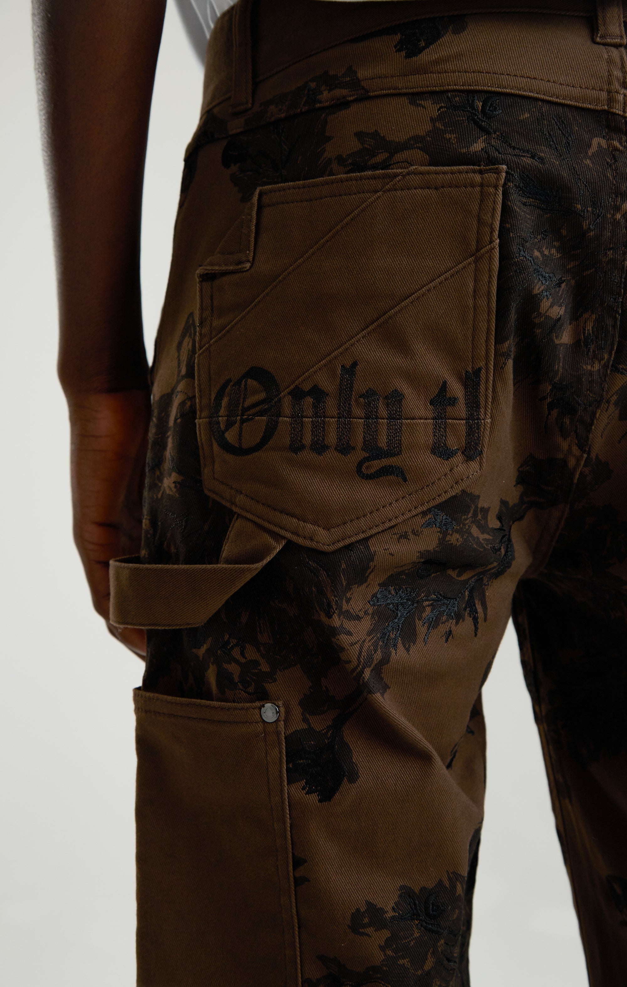 SHADOW BLOSSOM CARPENTER PANTS