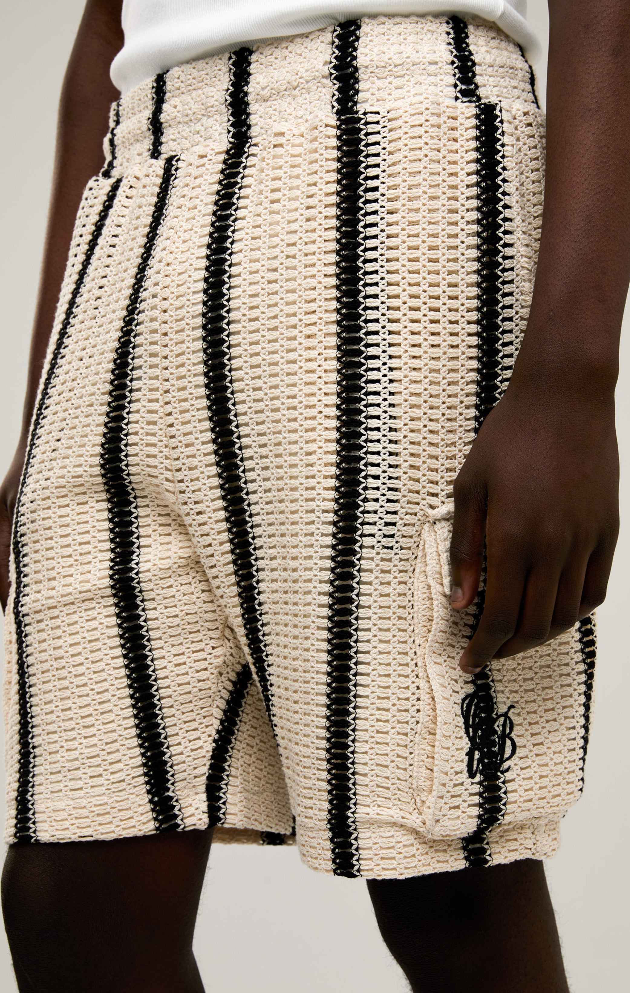DESERT STRIPE CROCHET SHORTS