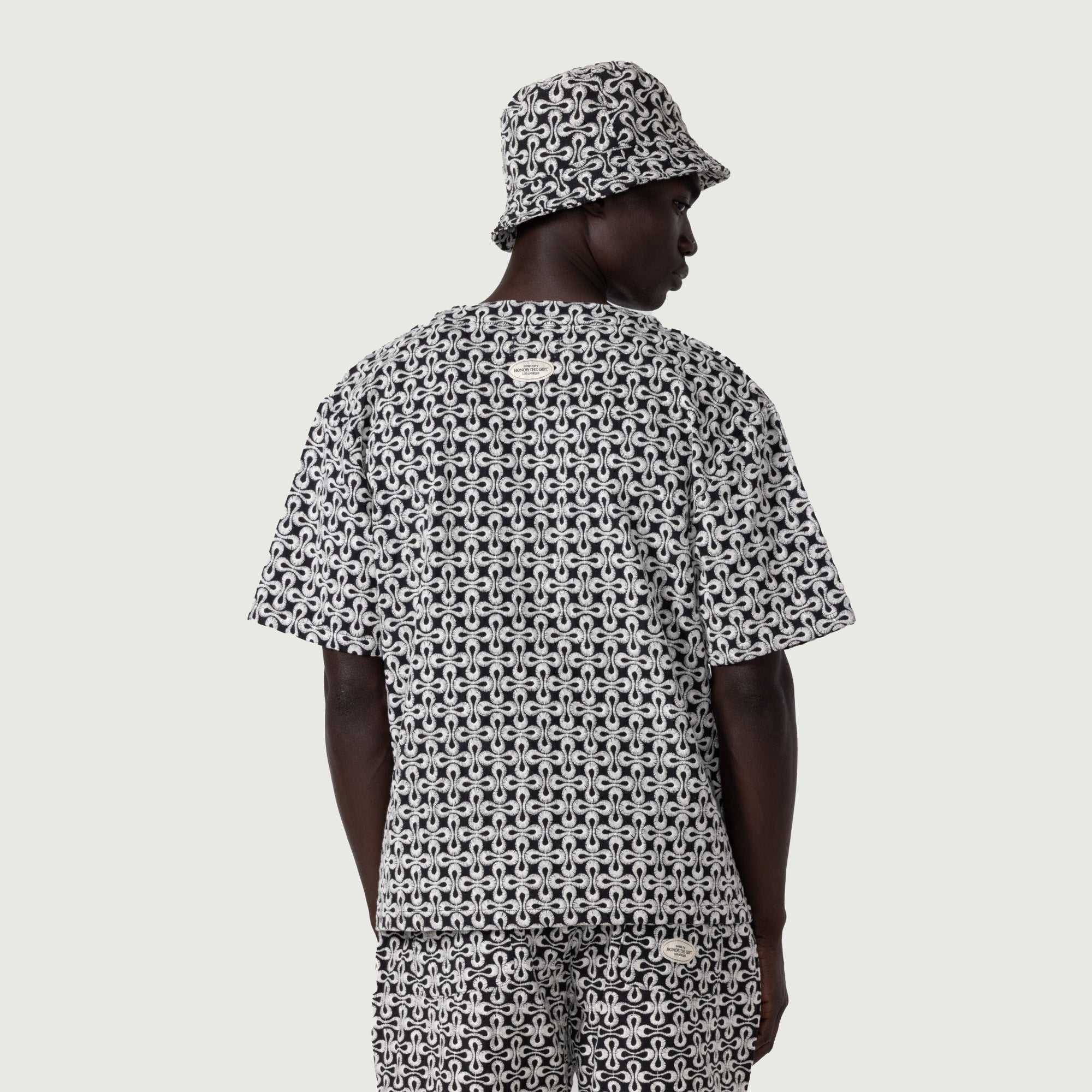 Infinity Shirt - Black
