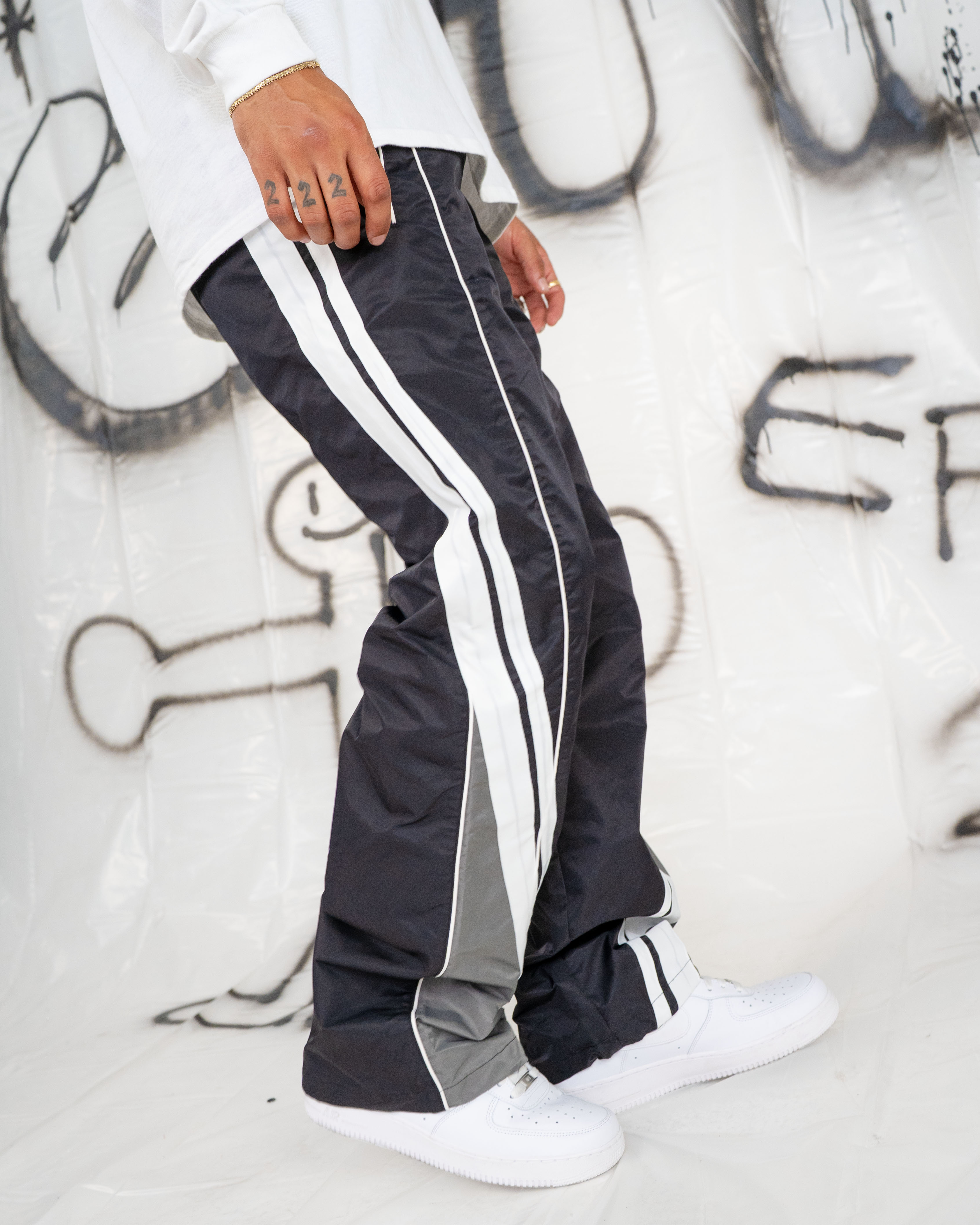 EPTM Yonty Pants - Black