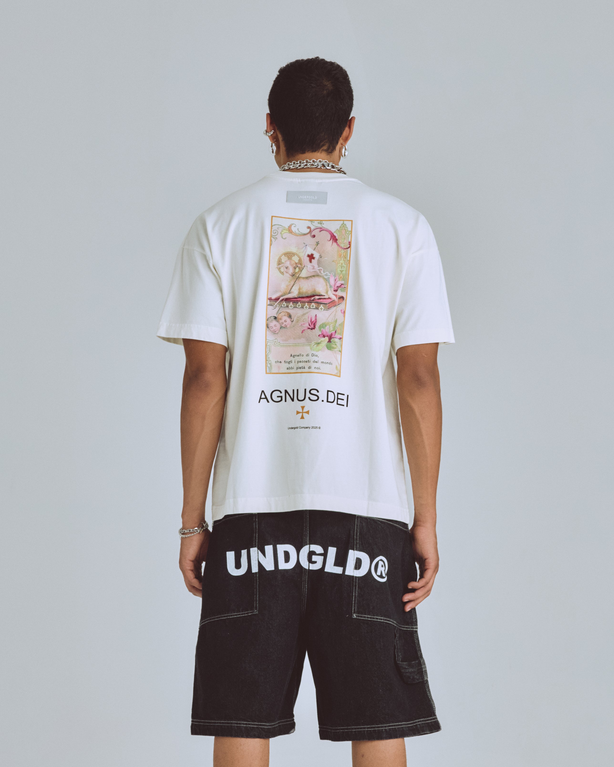 Agnus Dei Sheep Tshirt White