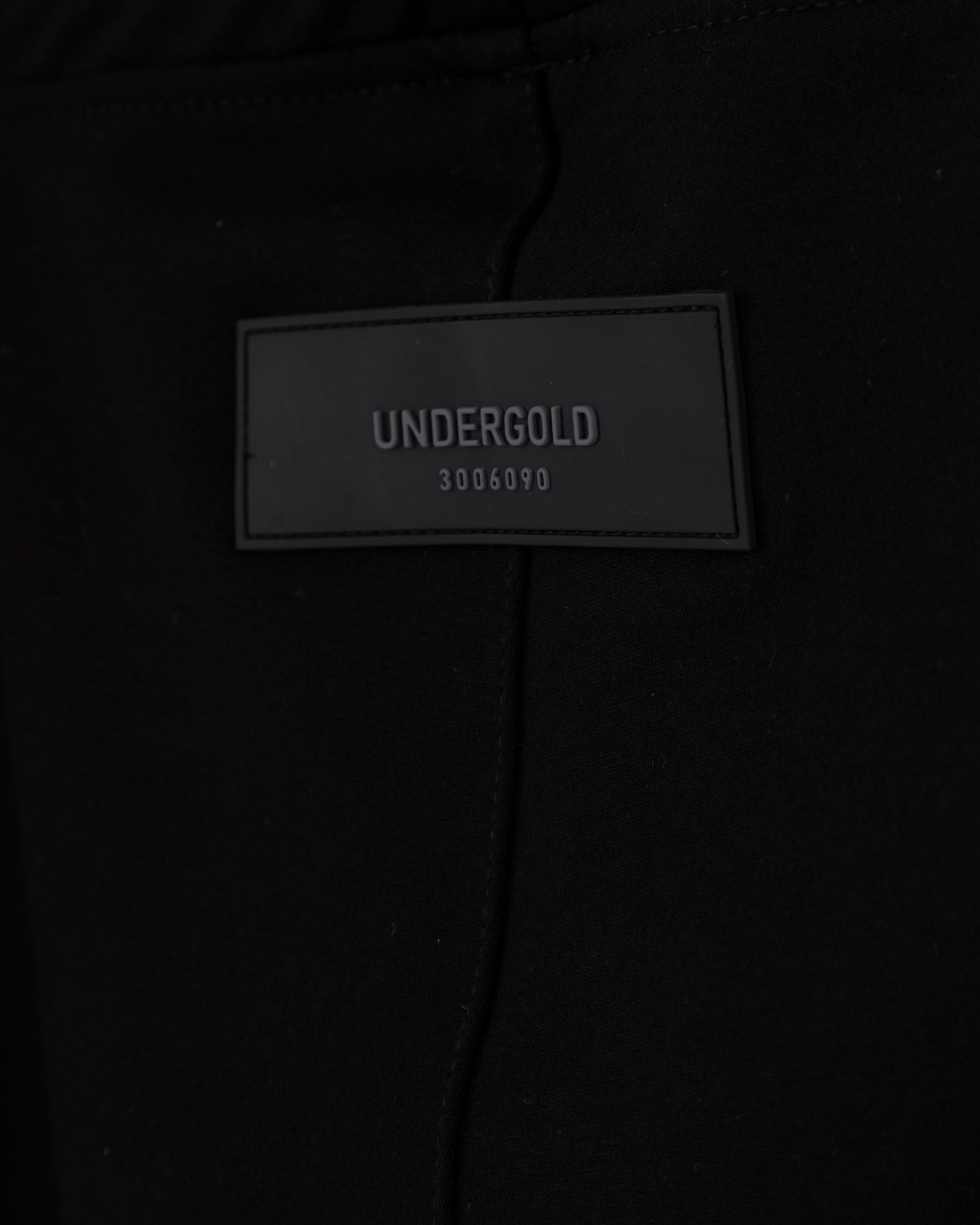 Basics Tracksuit Pants Black