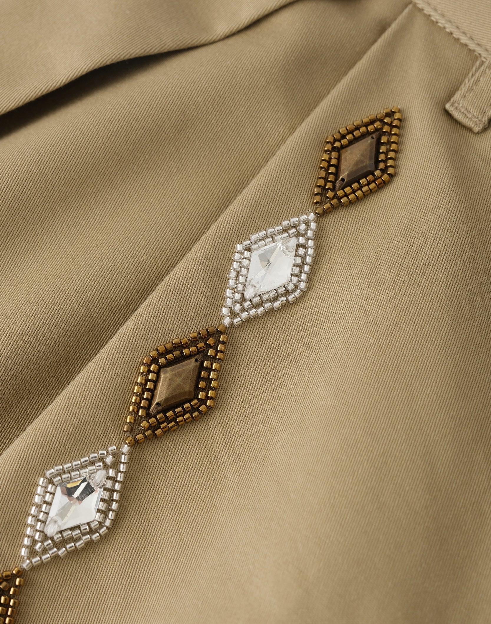 Gemstone Bermuda Shorts in BRN