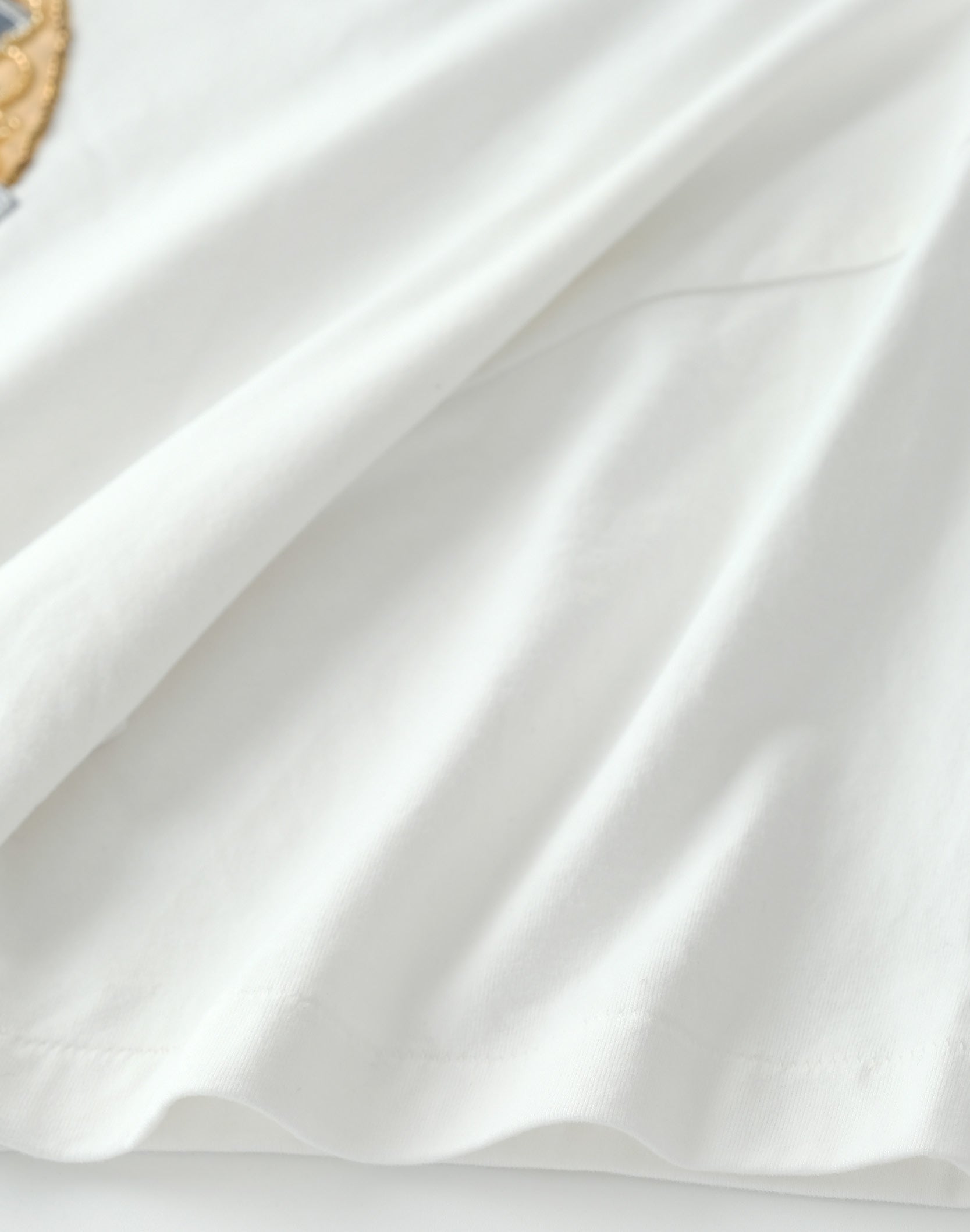 Aswan Hotel Tee In WHT