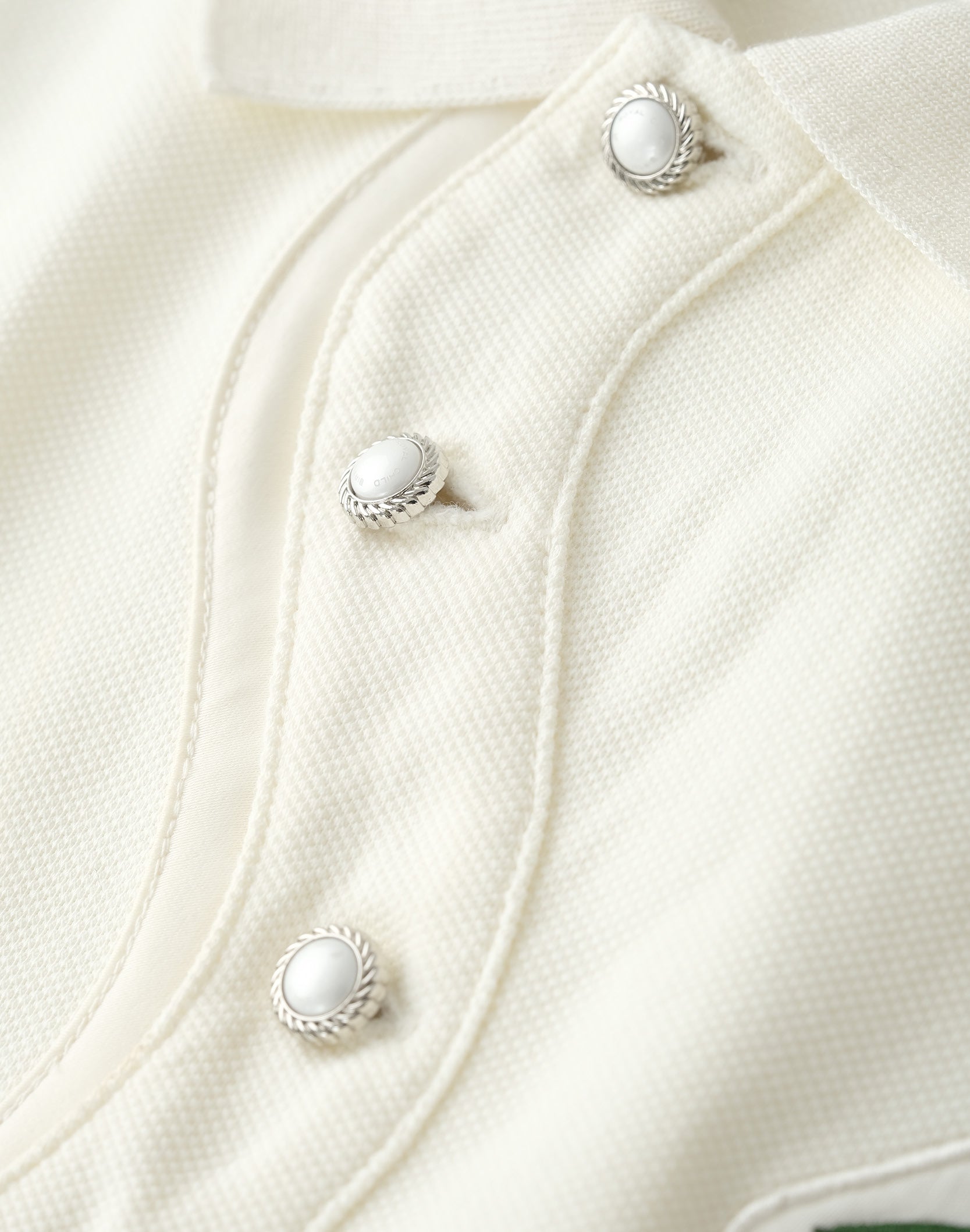 Fluid Placket Polo in WHT