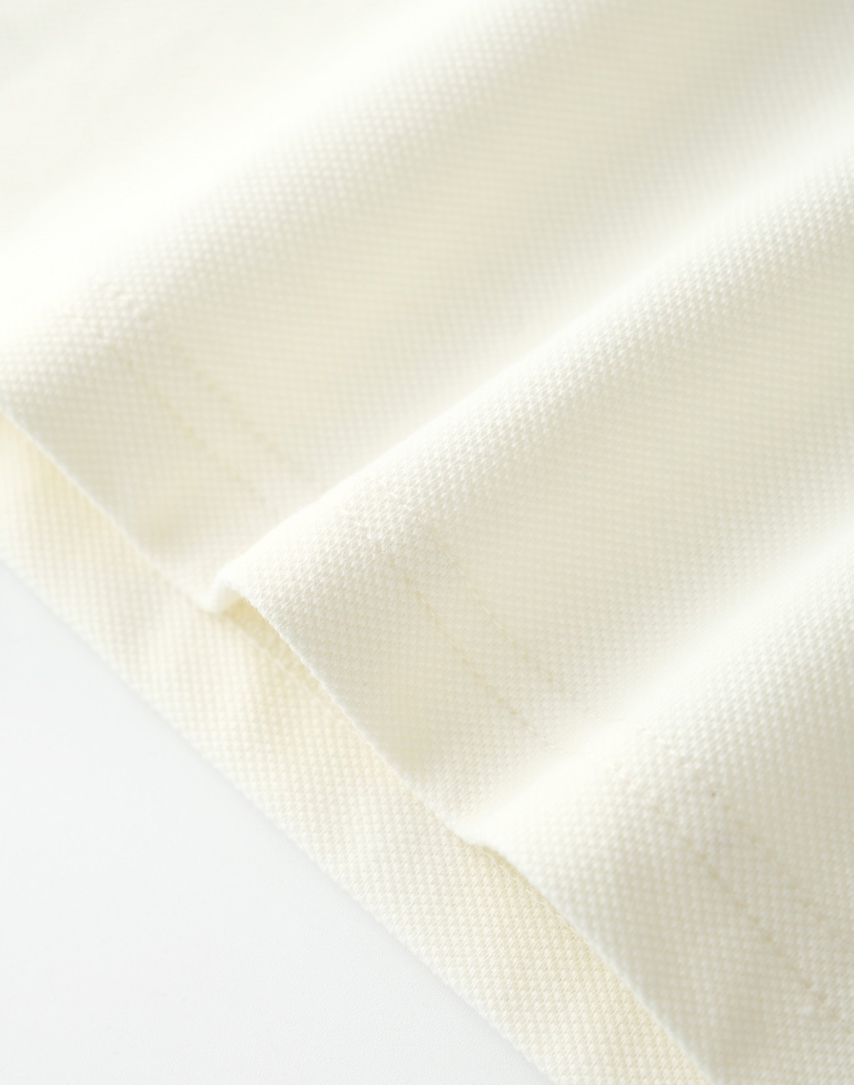 Fluid Placket Polo in WHT