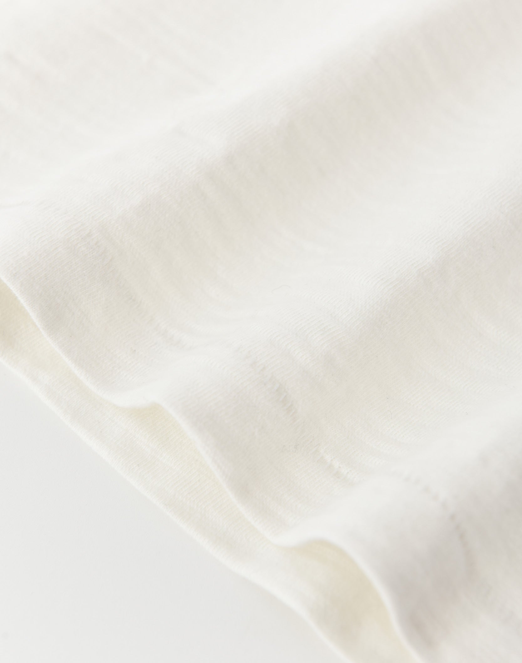 Pearl Patchwork T-Shirt IN WHT