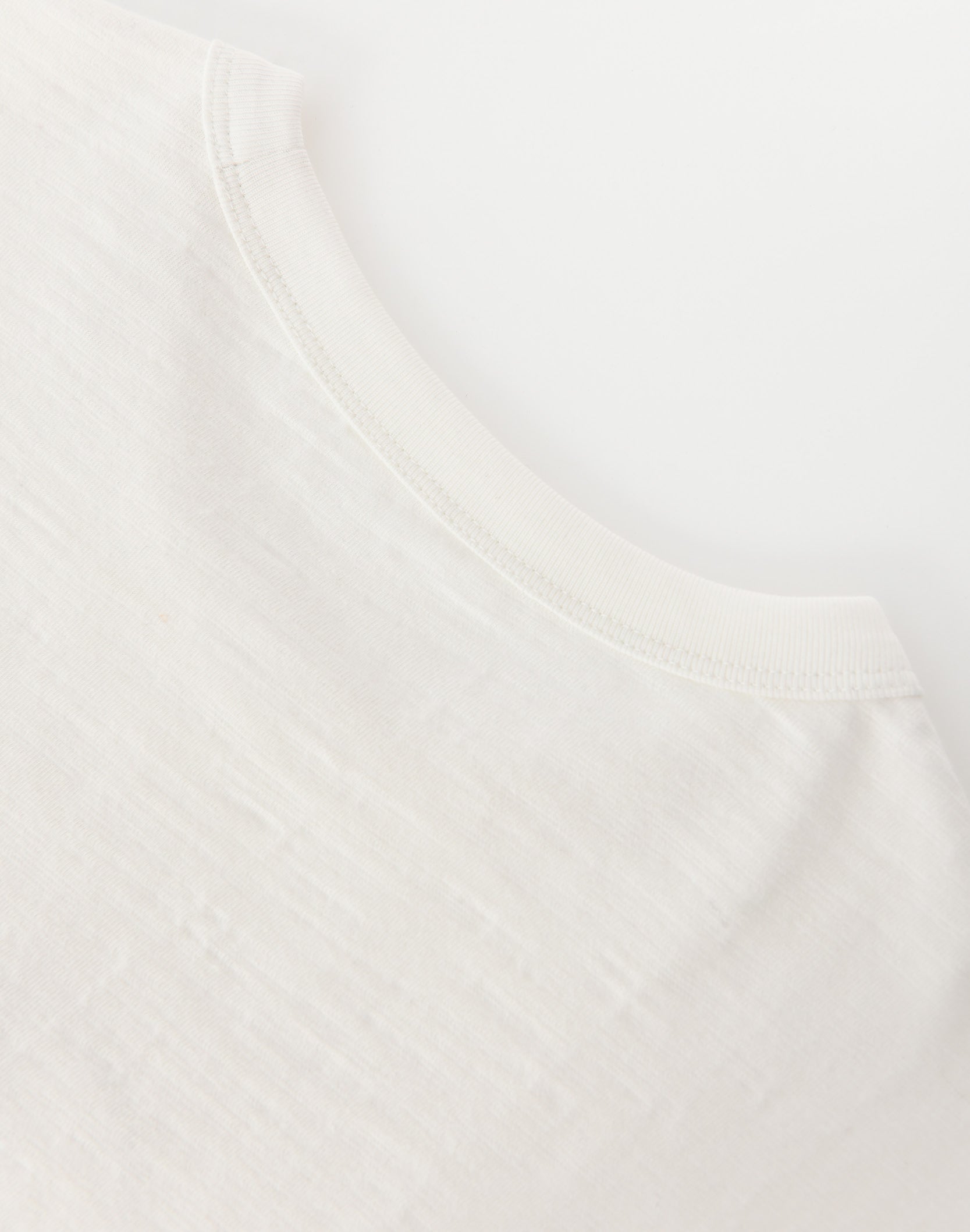 Pearl Patchwork T-Shirt IN WHT