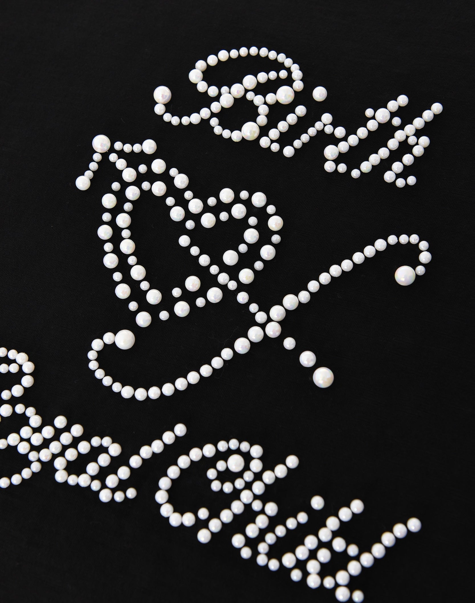 Pearl Patchwork T-Shirt IN BLK