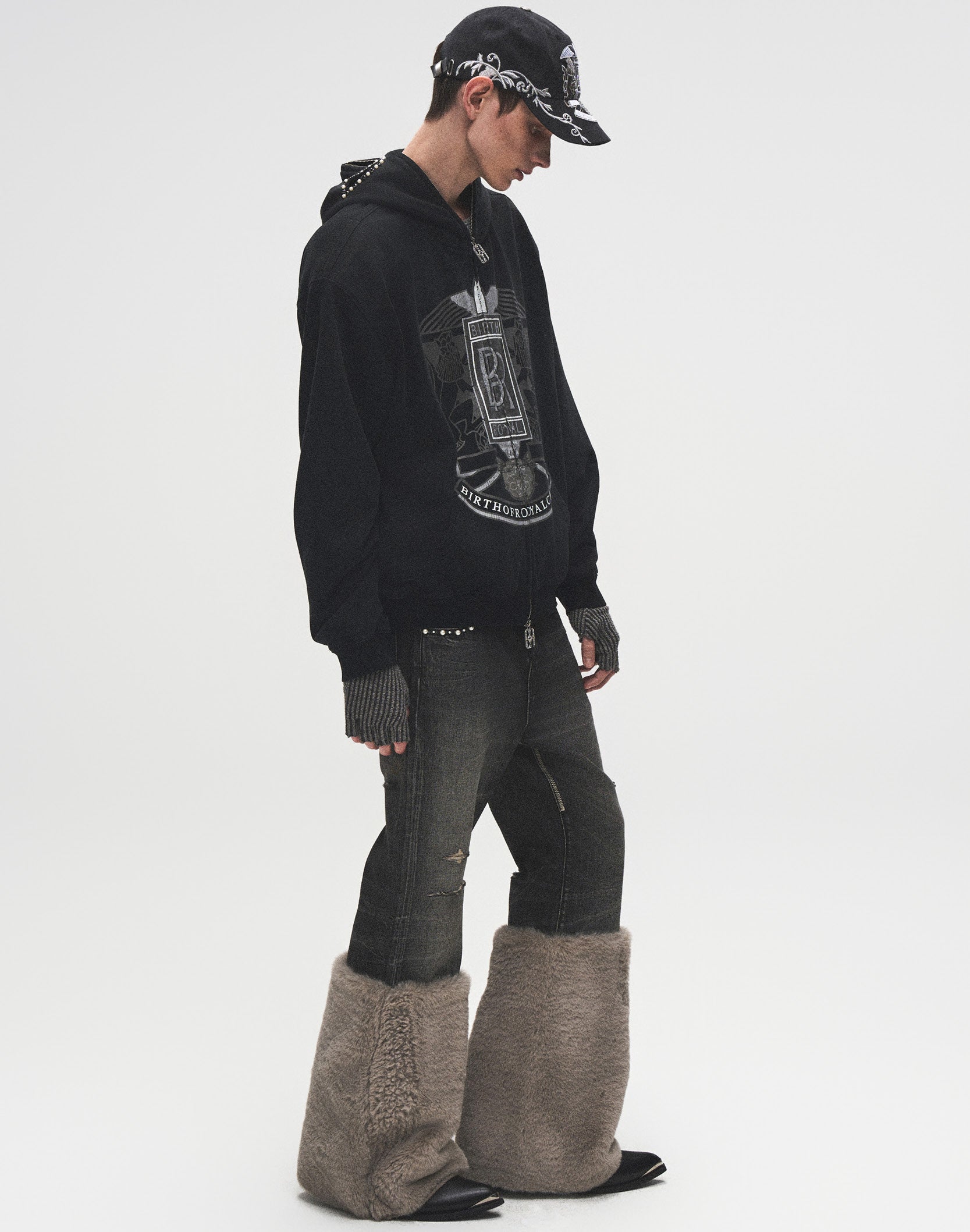 Pearl Fur Patchwork Jeans In BLK