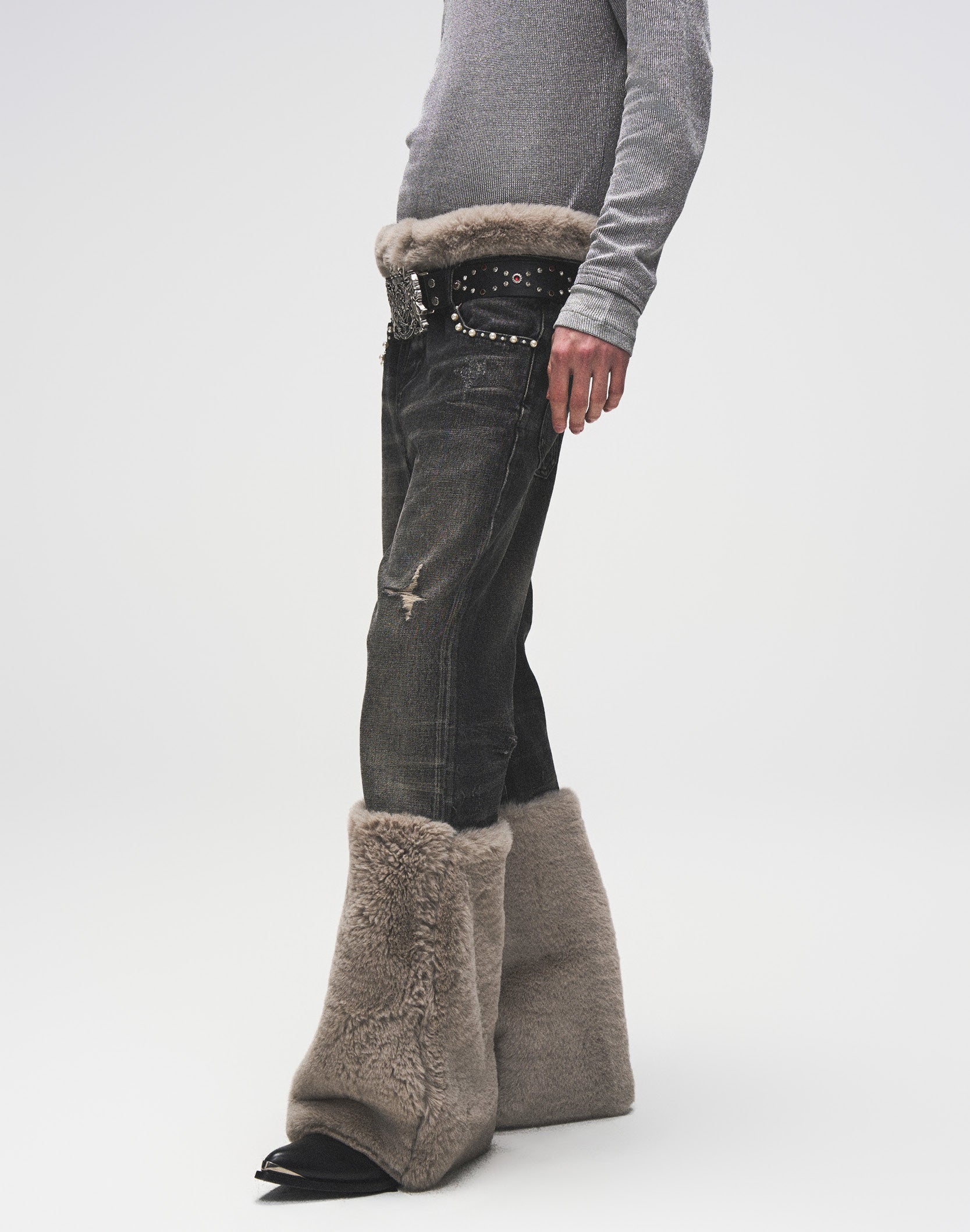 Pearl Fur Patchwork Jeans In BLK