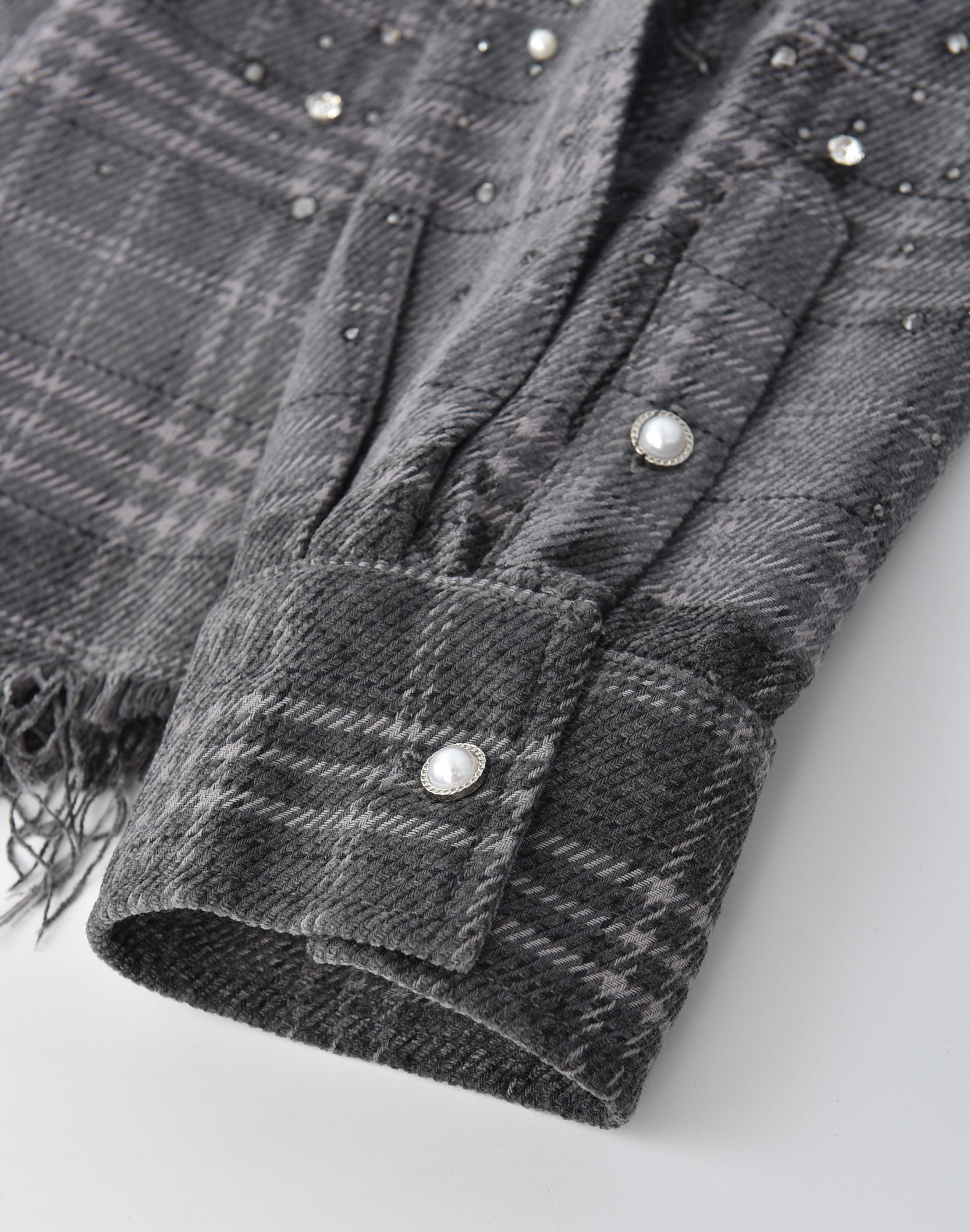 20K Diamond Pearl Shirt in Grey