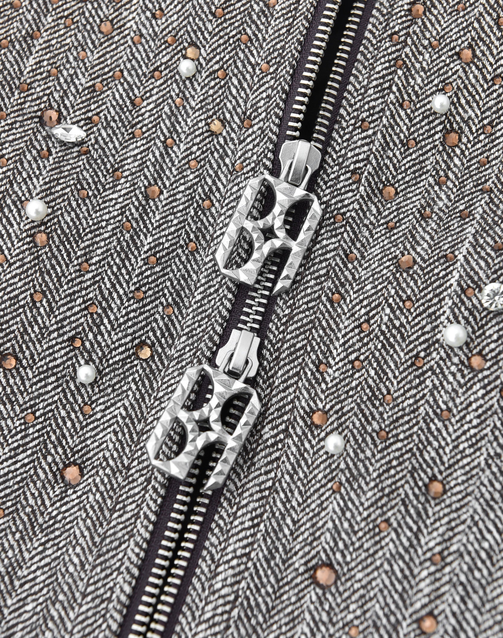 20K Diamond Zipper Jacket in BRN