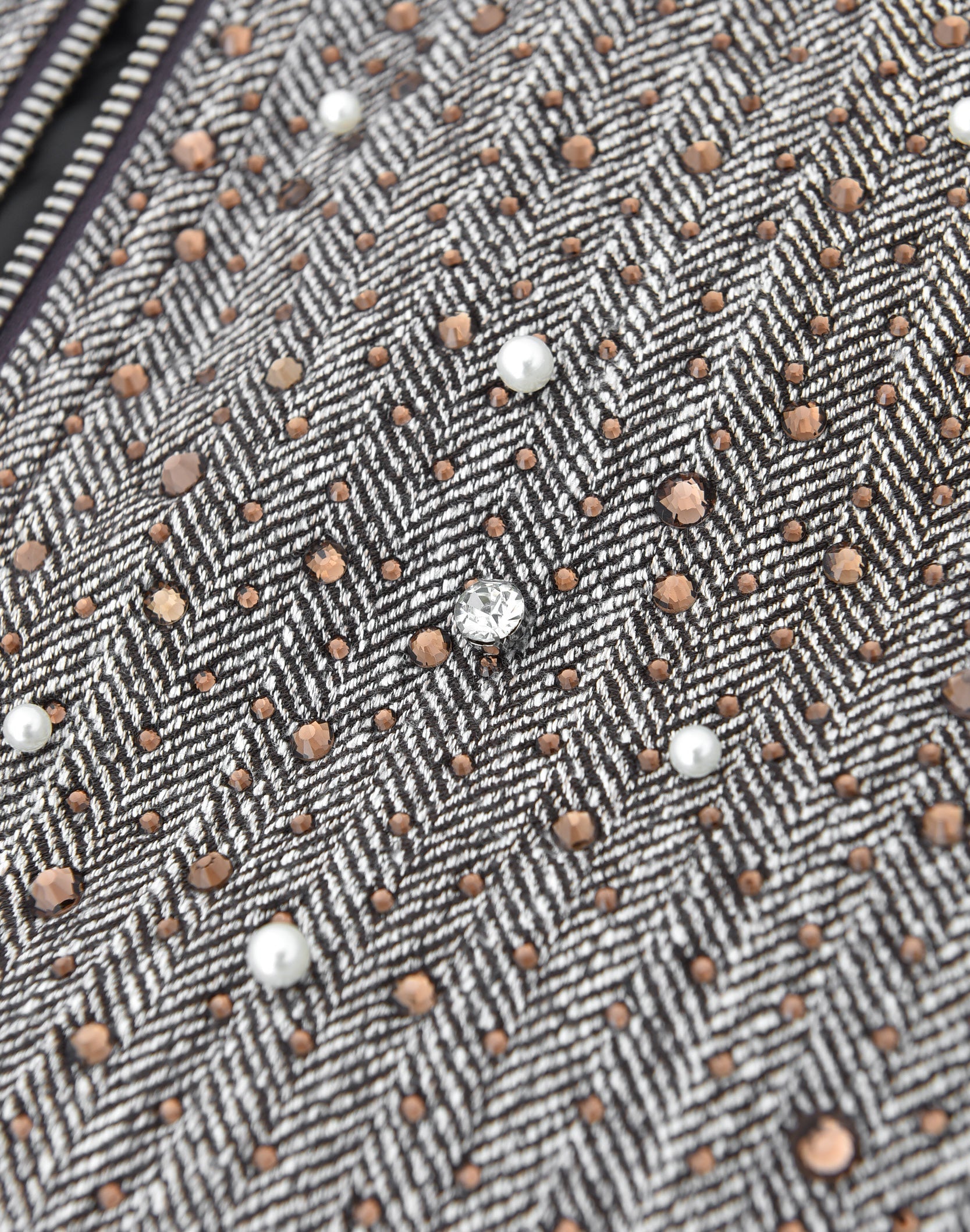 20K Diamond Zipper Jacket in BRN