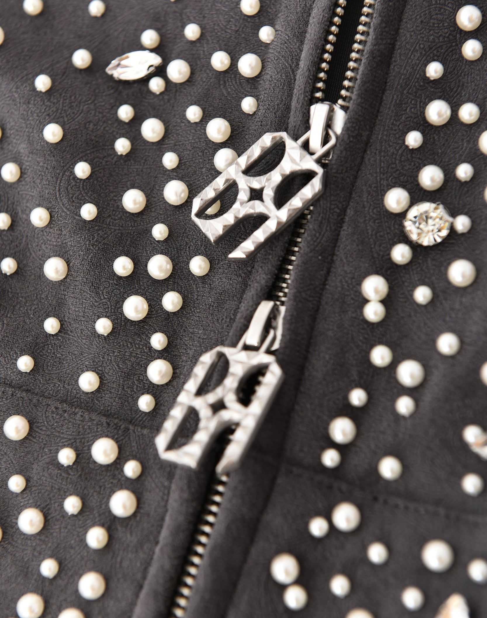 Cashew Blossom Pearl Zipper Hoodie