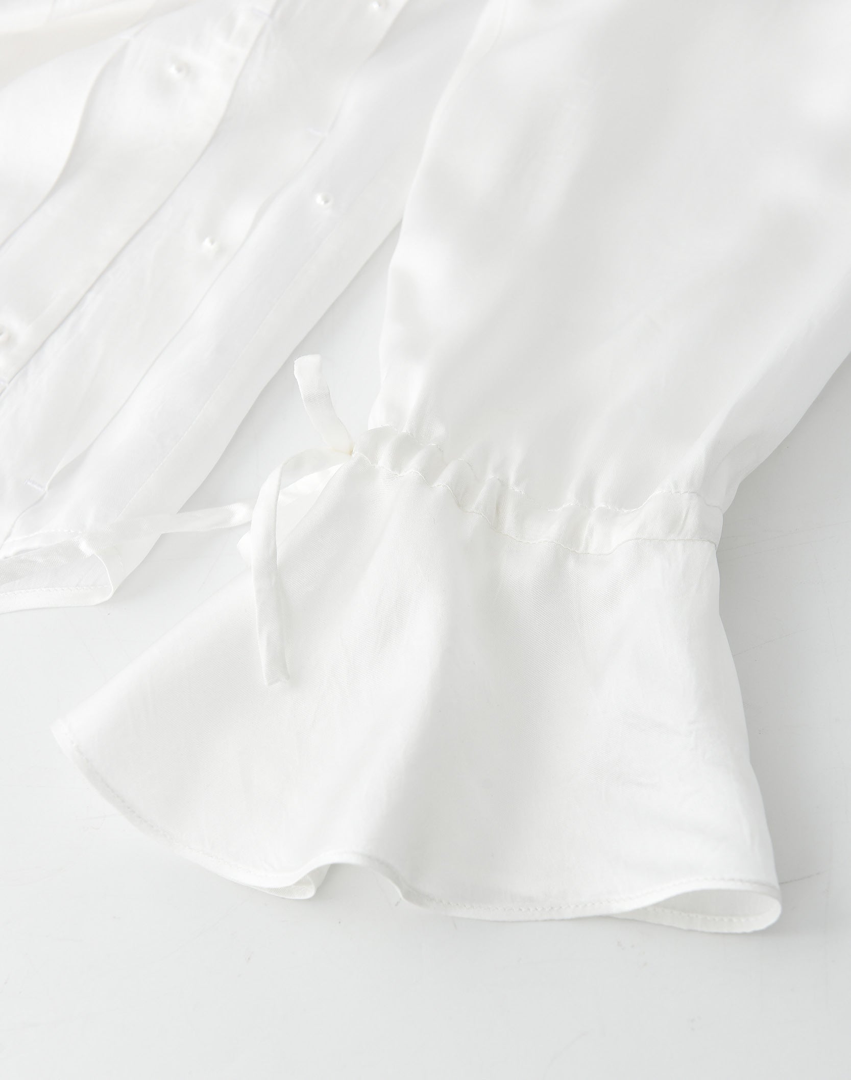 PEARL PLEATED SHIRT