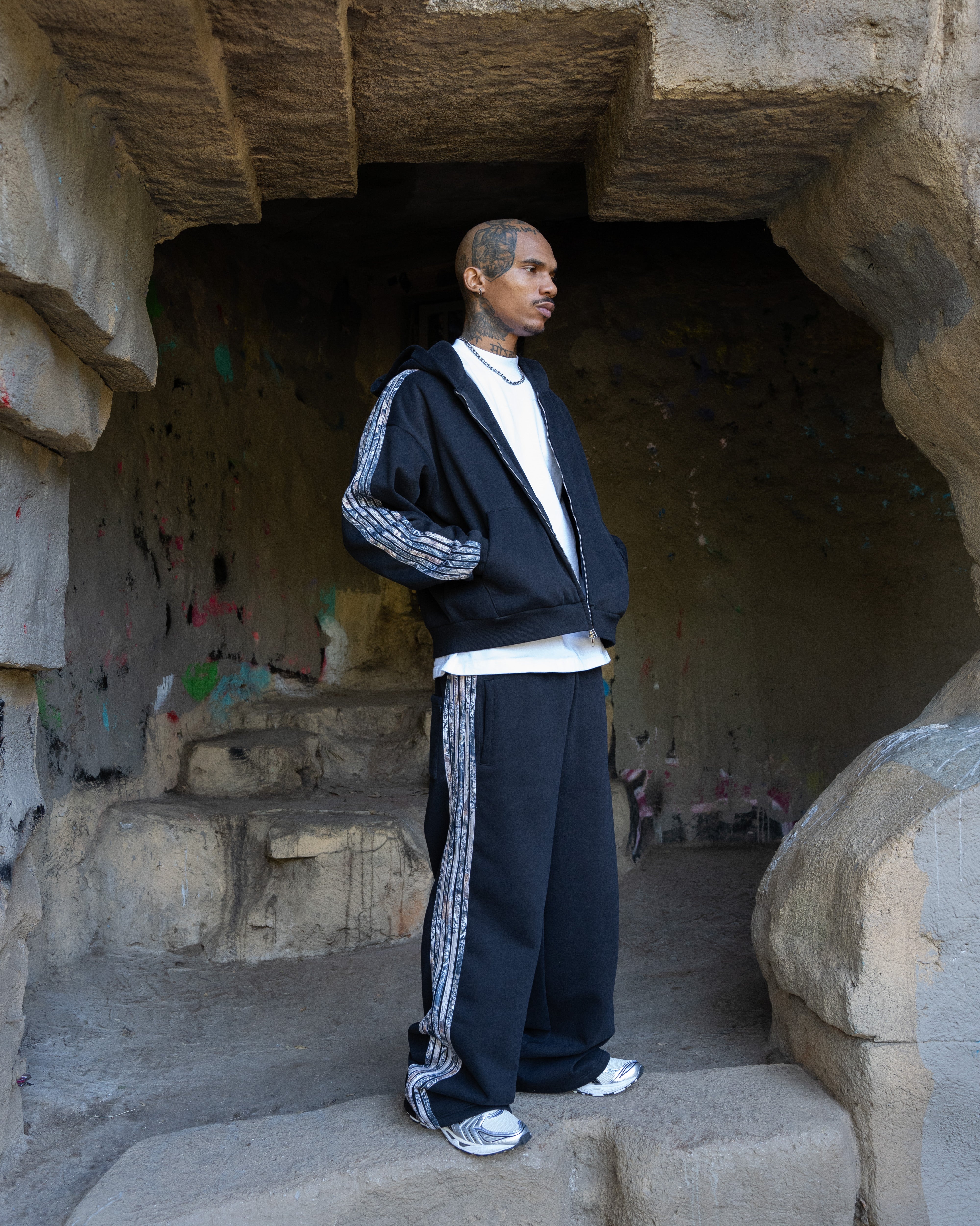 Real Camo Striped Zip Up Hoodie - Black