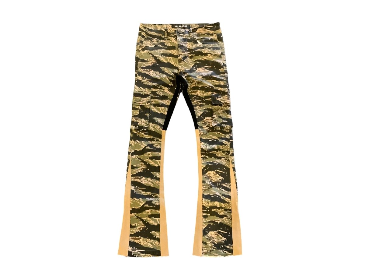 "COMMANDER " STACKED FLARE JEAN BLACK YELLOW CAMO