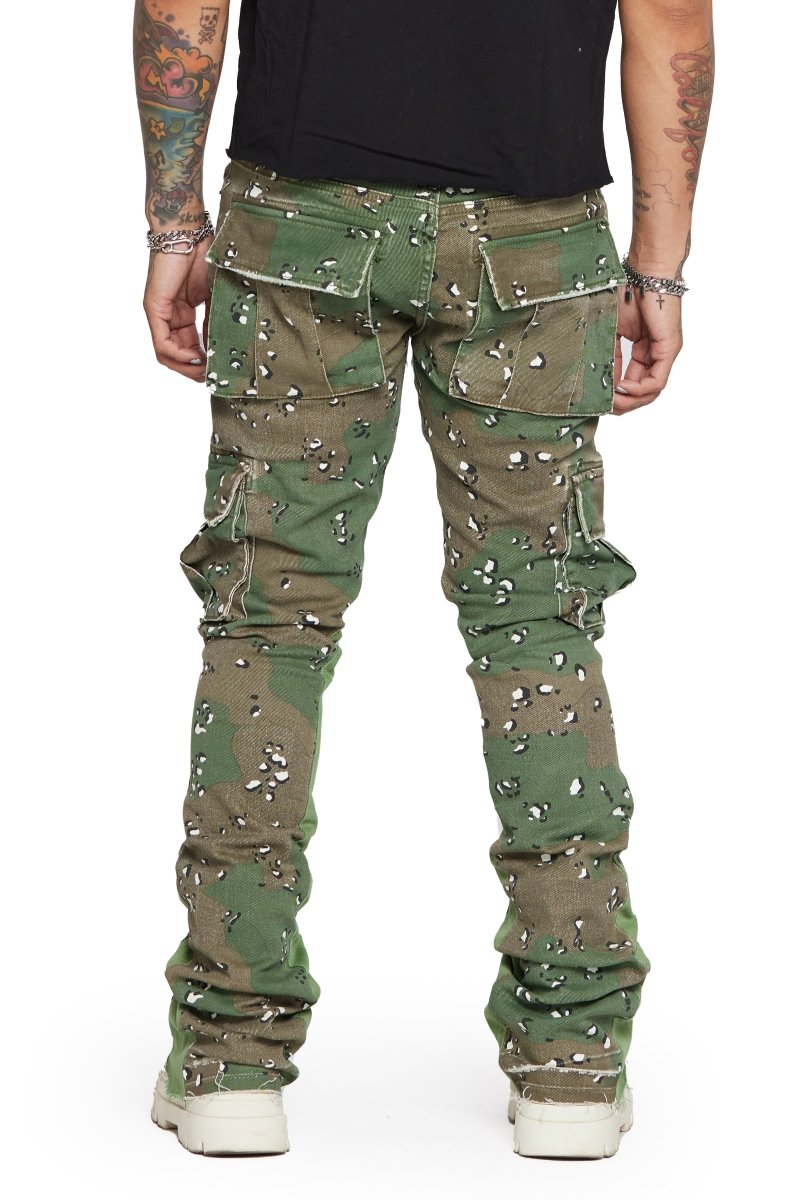 "COMMANDER" STACKED FLARE JEAN CAMO
