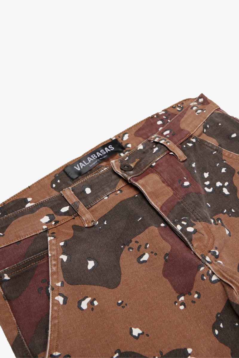 "COMMANDER" STACKED FLARE JEAN TAIGA CAMO