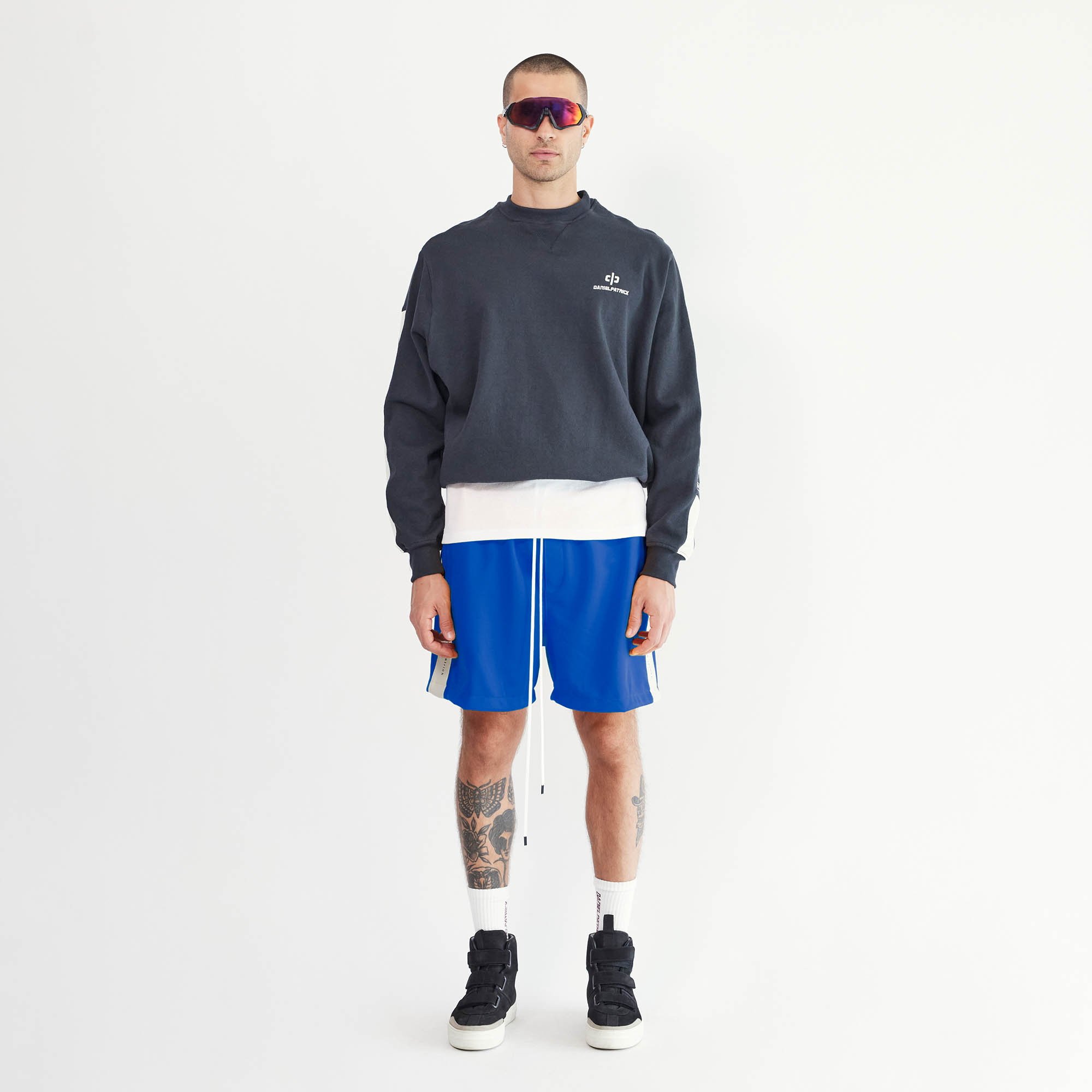 classic gym short / cobalt + ivory