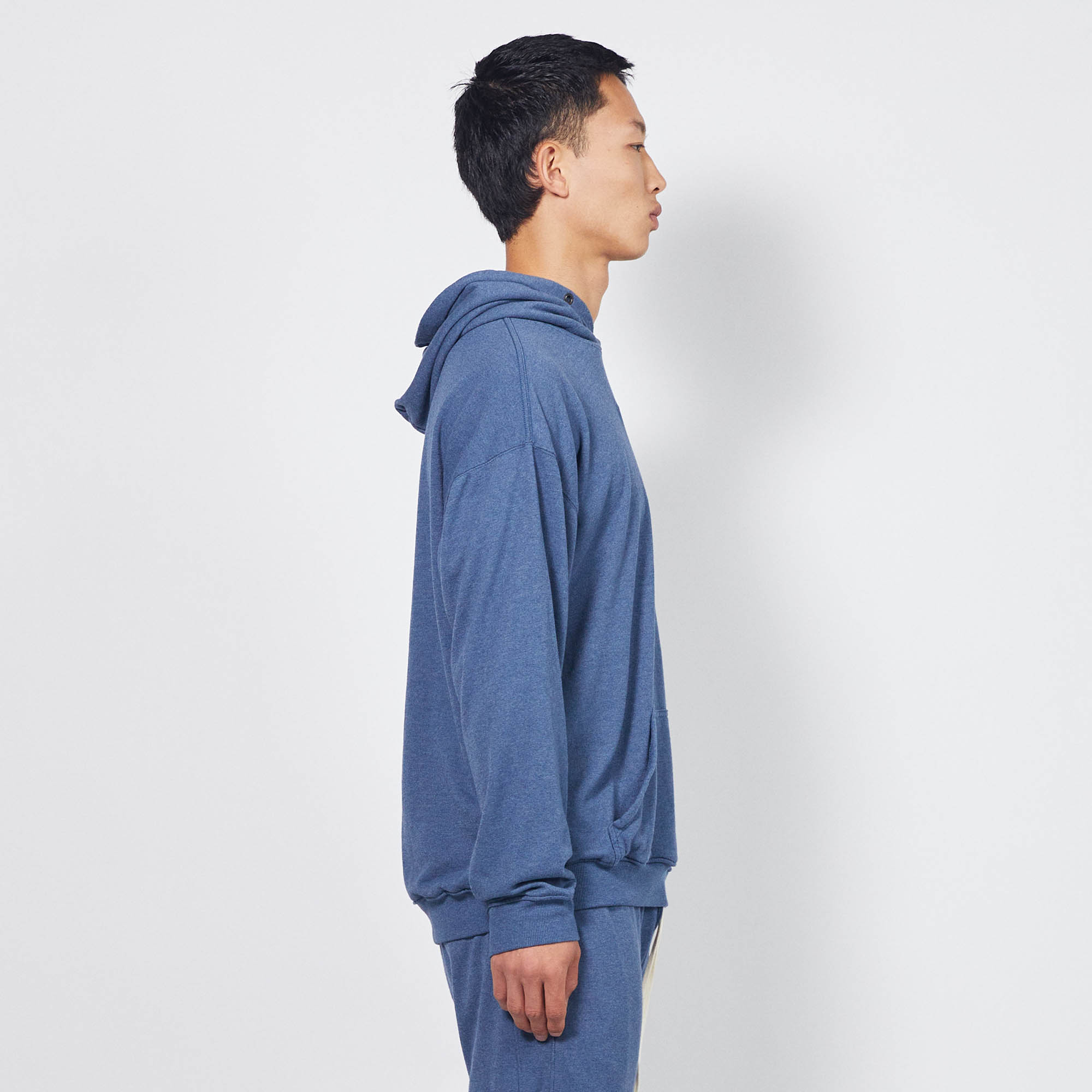 loop terry standard hoodie / mountain blue