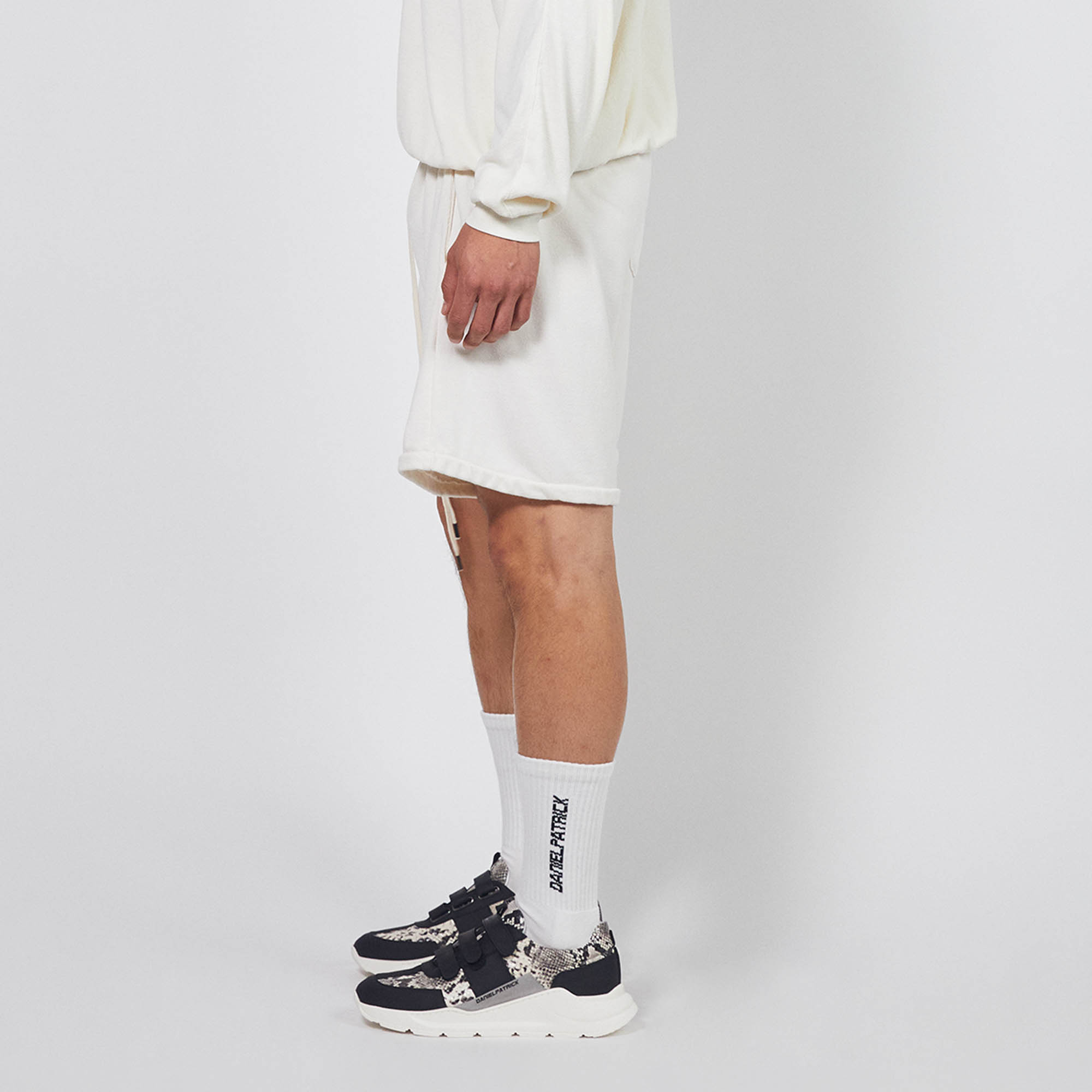 loop terry standard sweatshort / natural terry