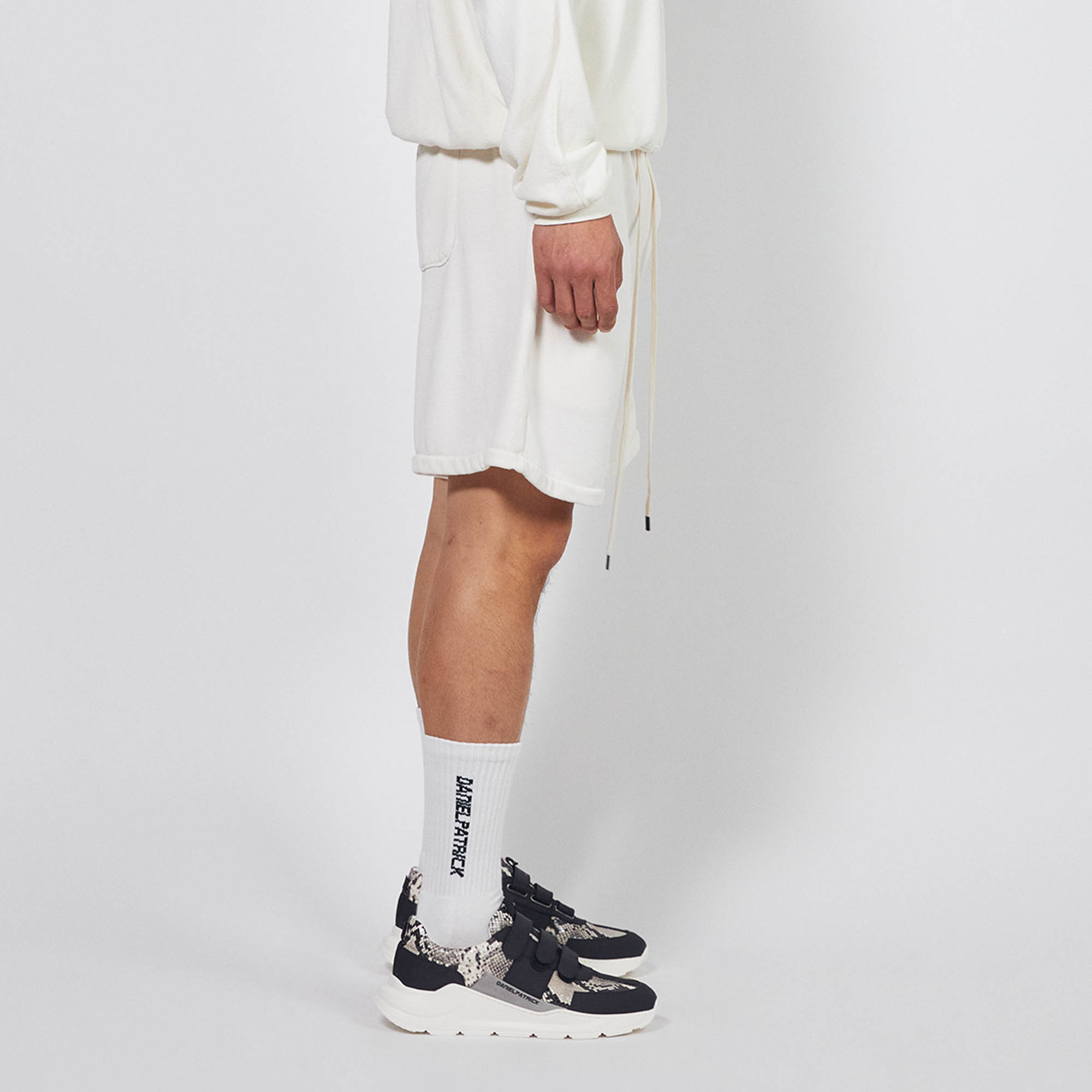 loop terry standard sweatshort / natural terry