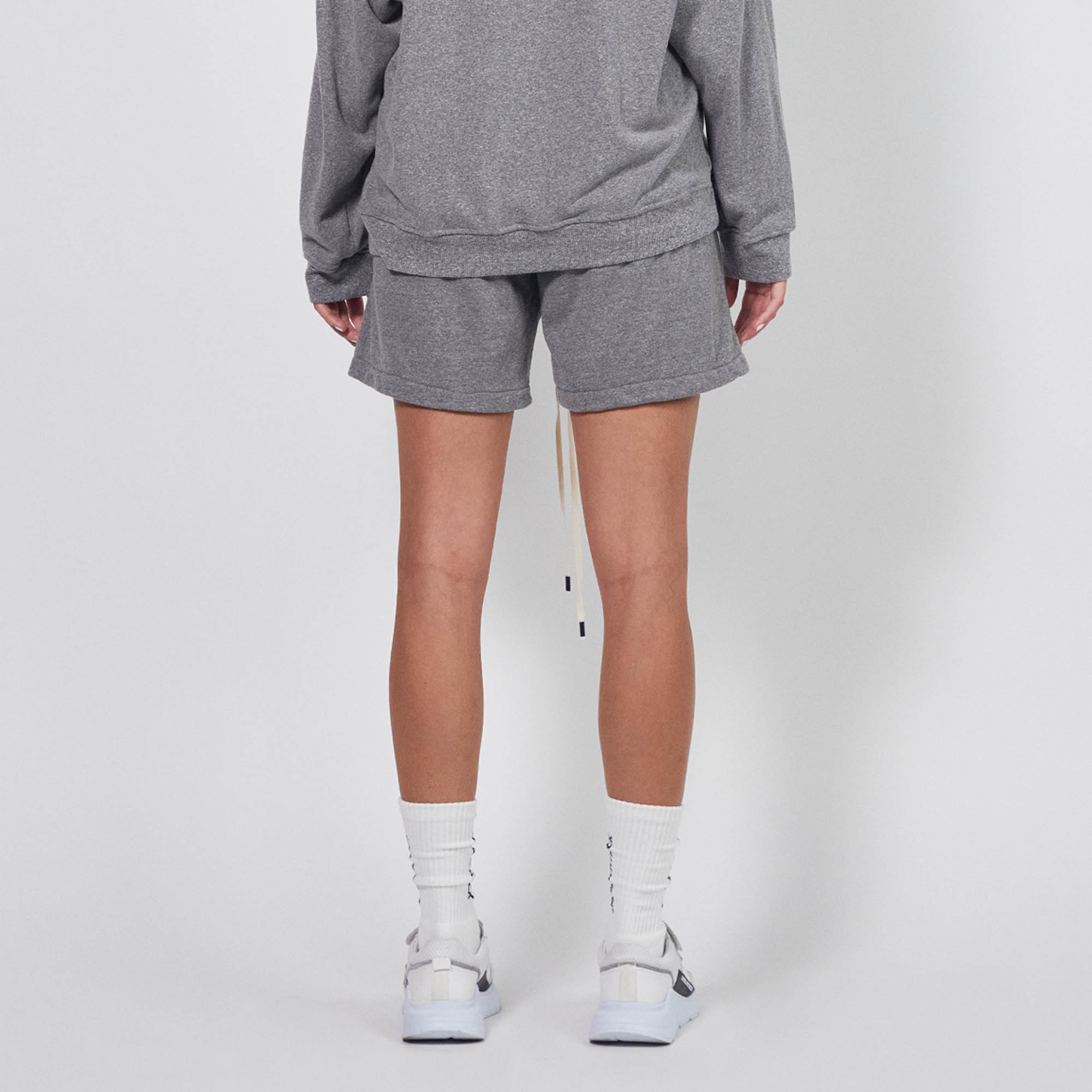 loop terry standard sweatshort / heather grey