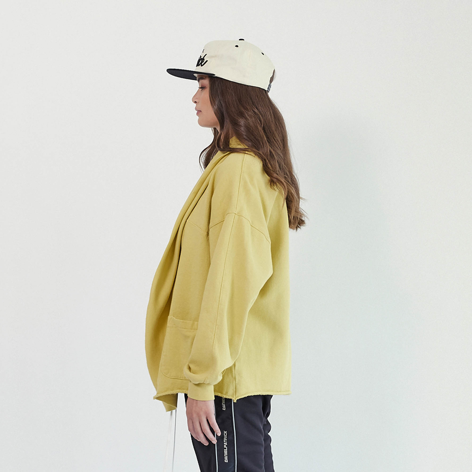 roaming cloak / sahara
