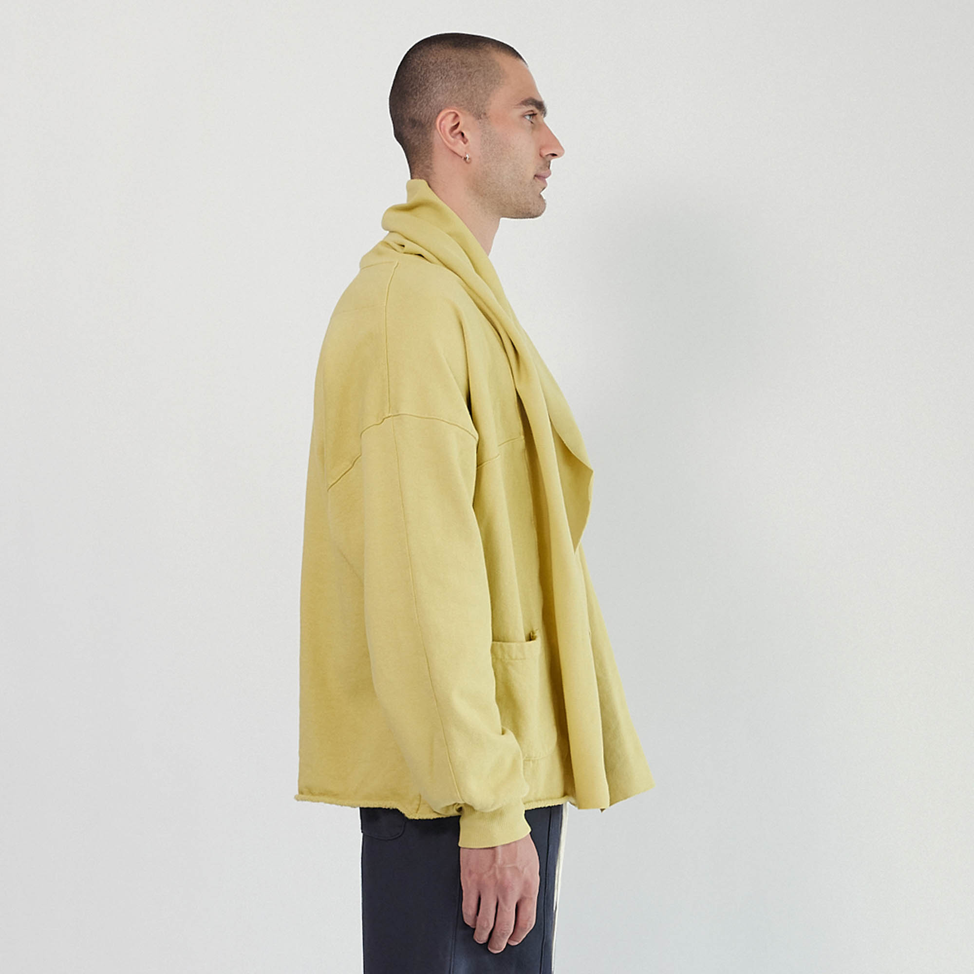 roaming cloak / sahara