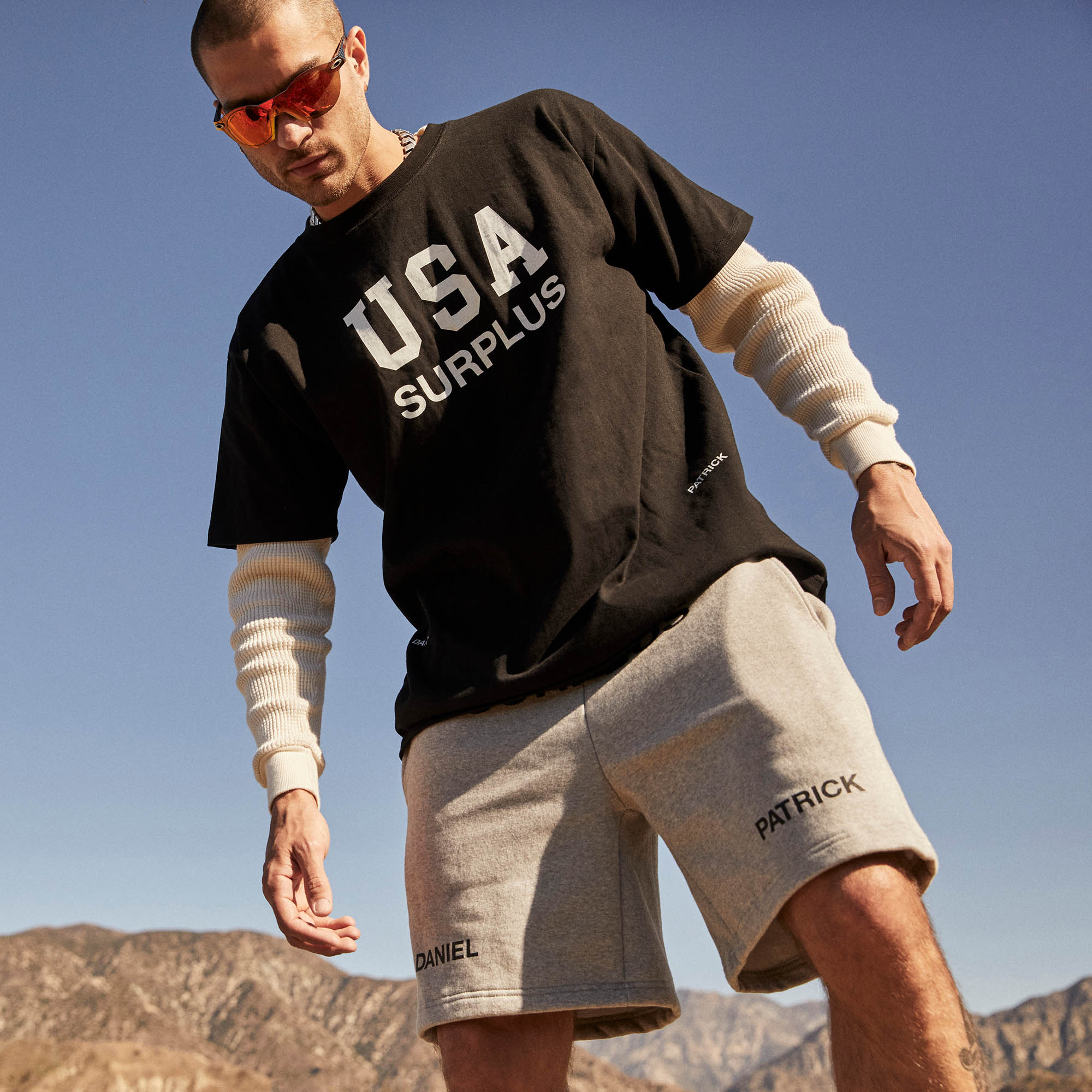 USA surplus tee / black + white