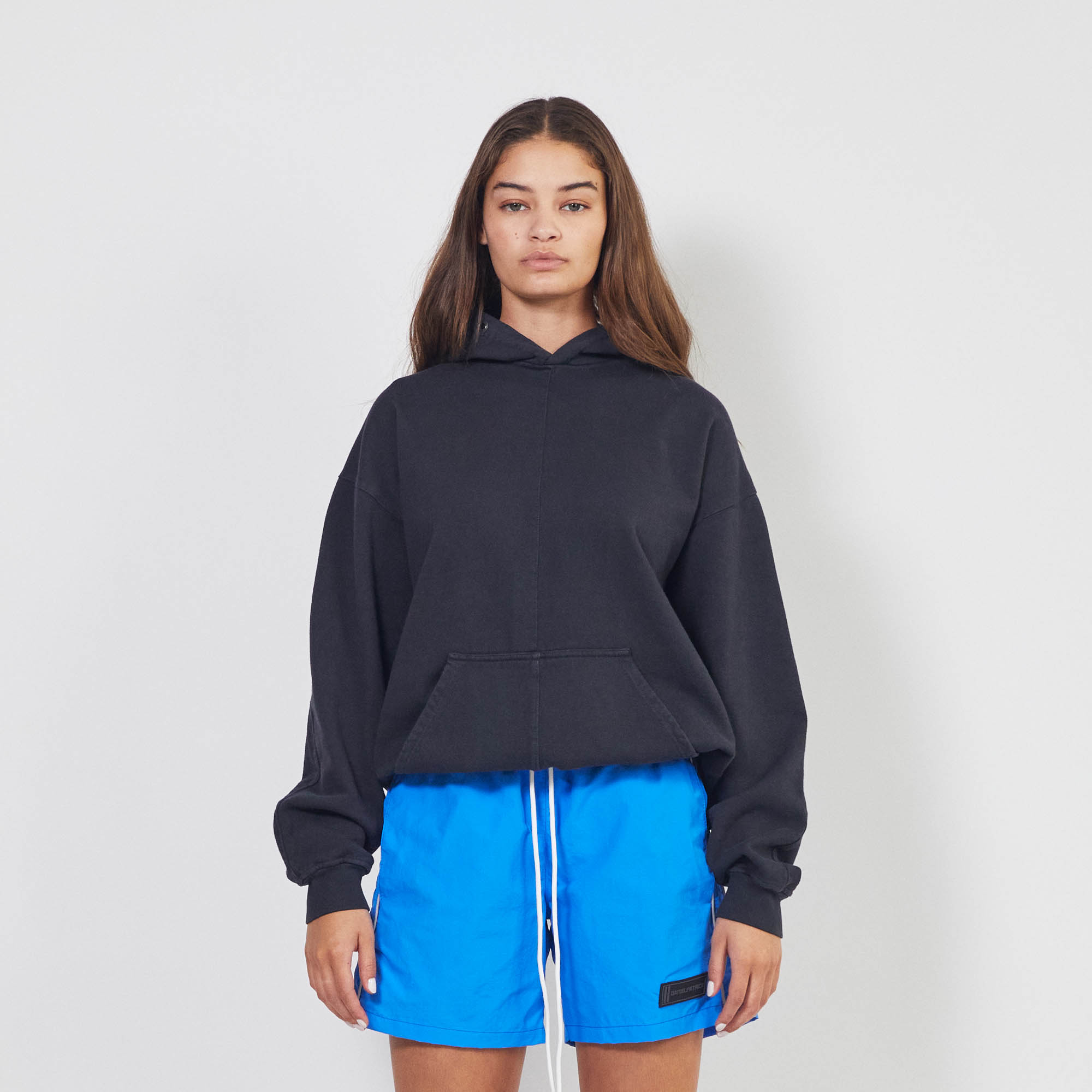 standard bungee hoodie / washed black