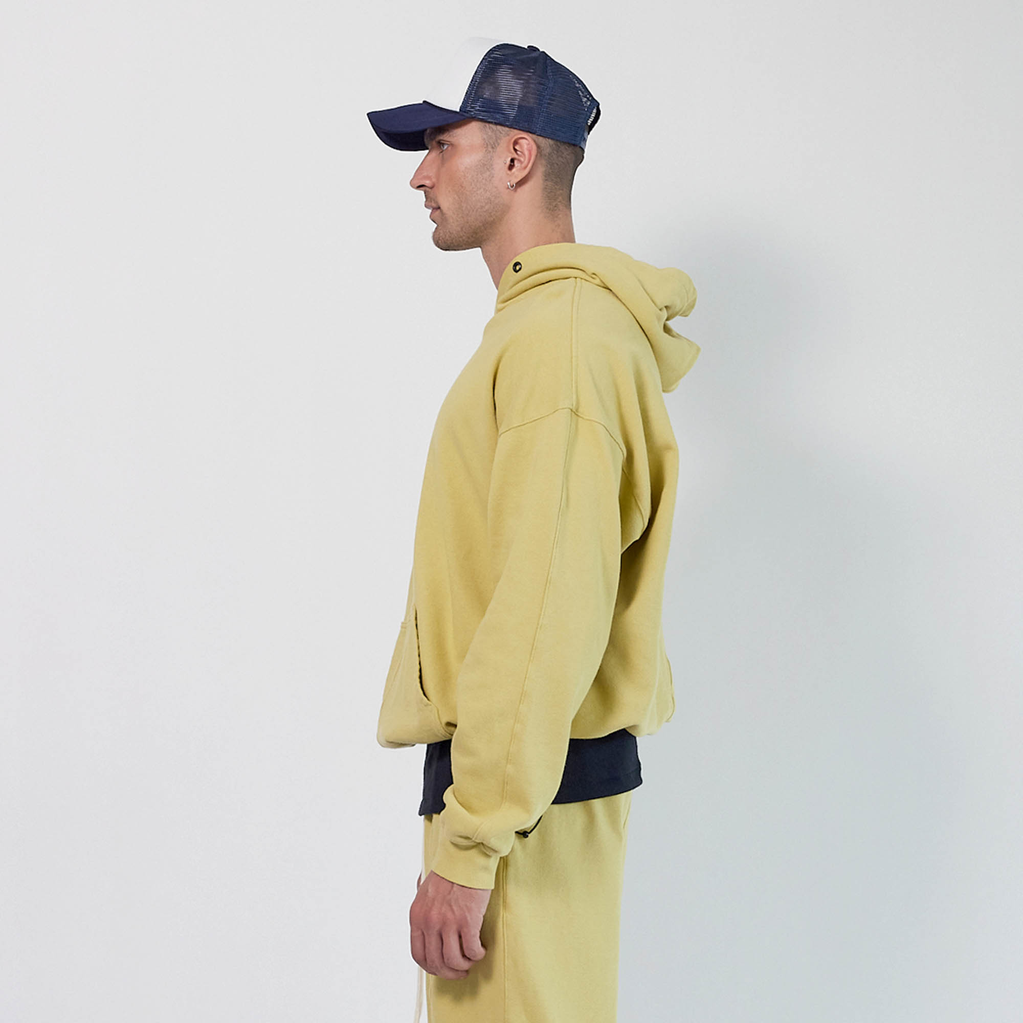 surplus hoodie / sahara