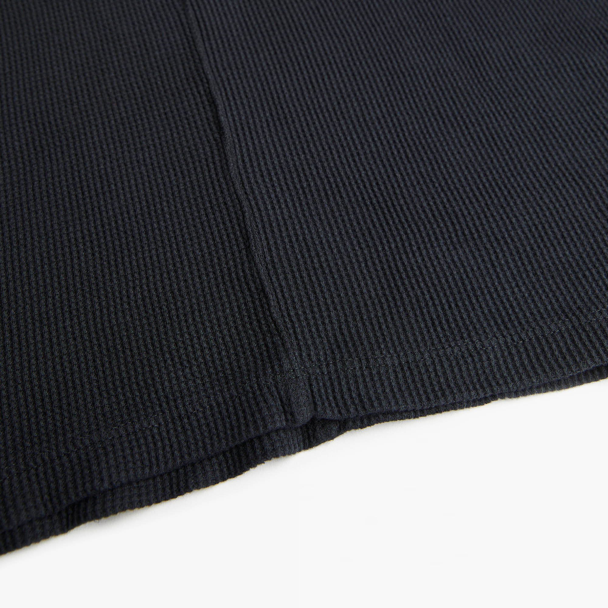 thermal standard tee / washed black