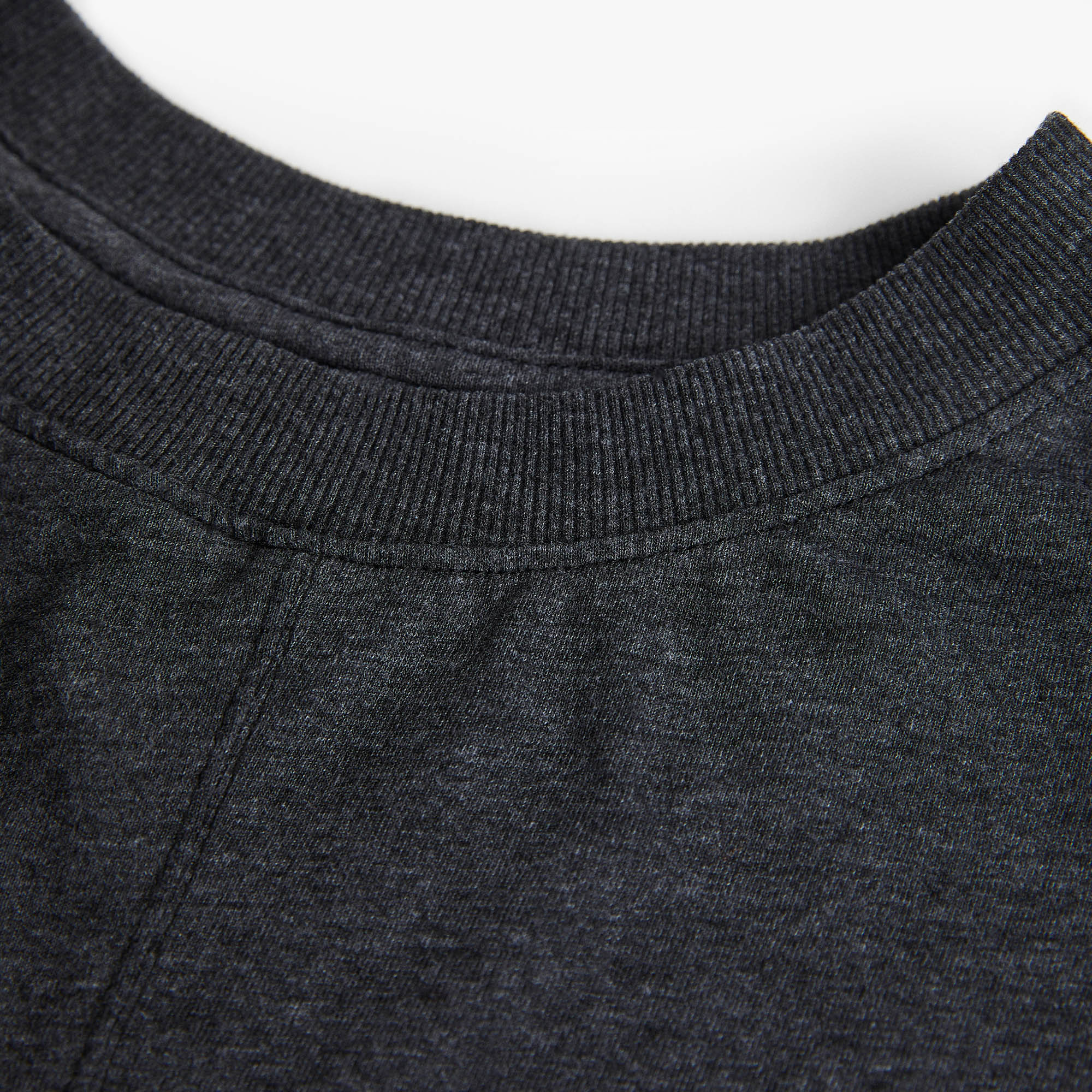 tri-blend standard tee / black heather
