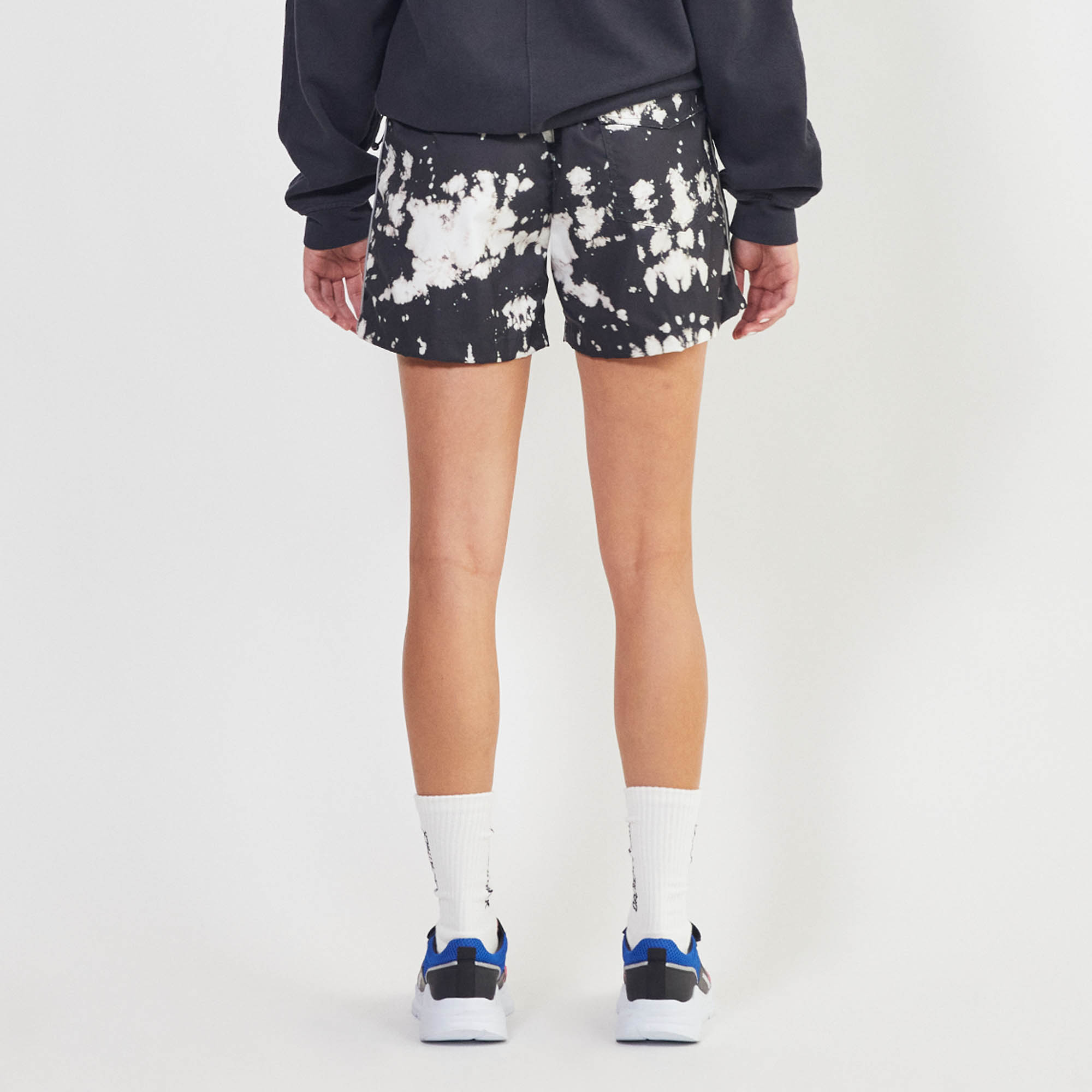 venice trunk / white acid + 3M