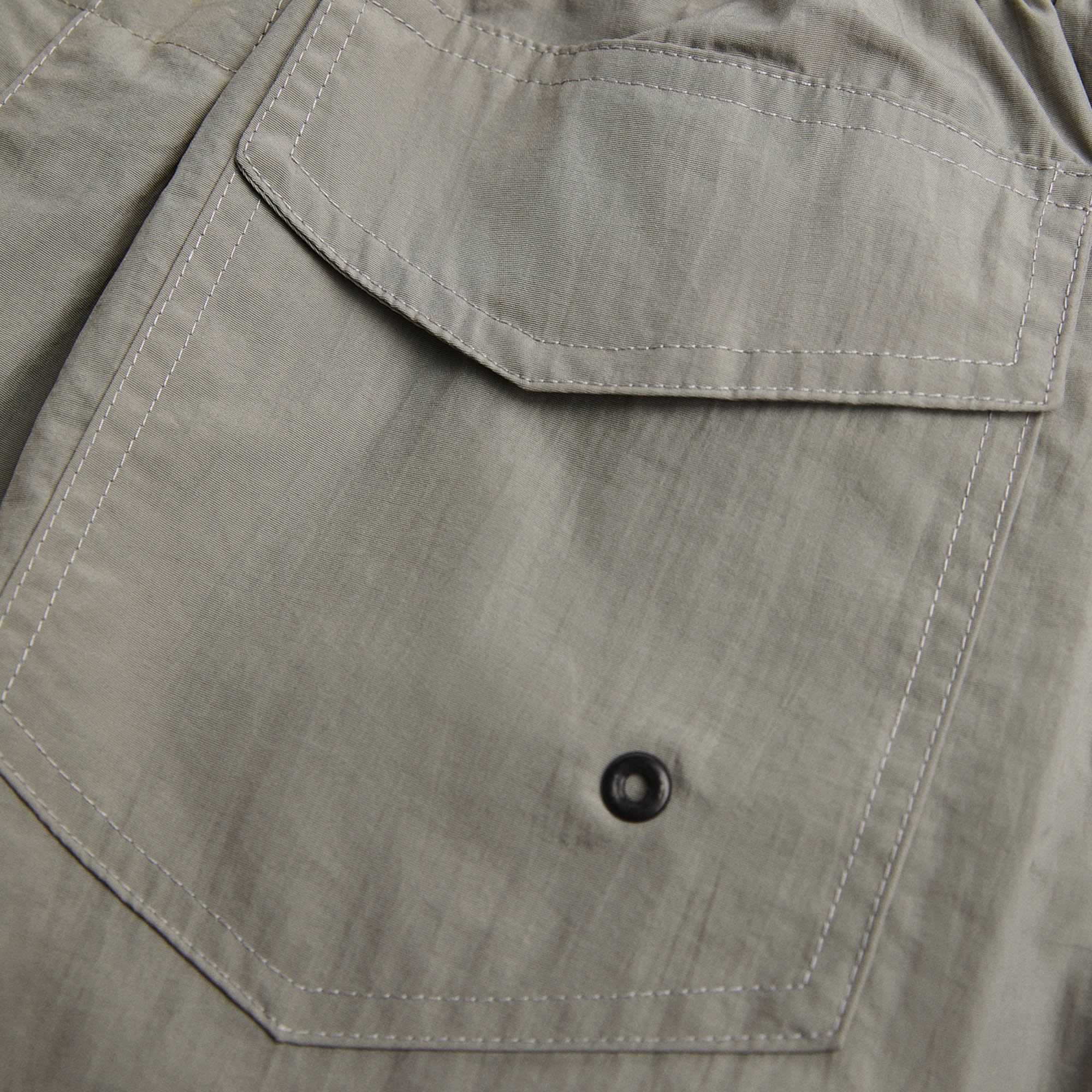 venice trunk / smog grey + 3M