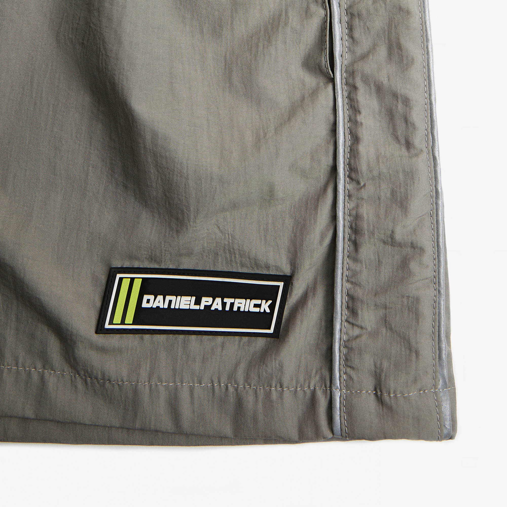 venice trunk / smog grey + 3M