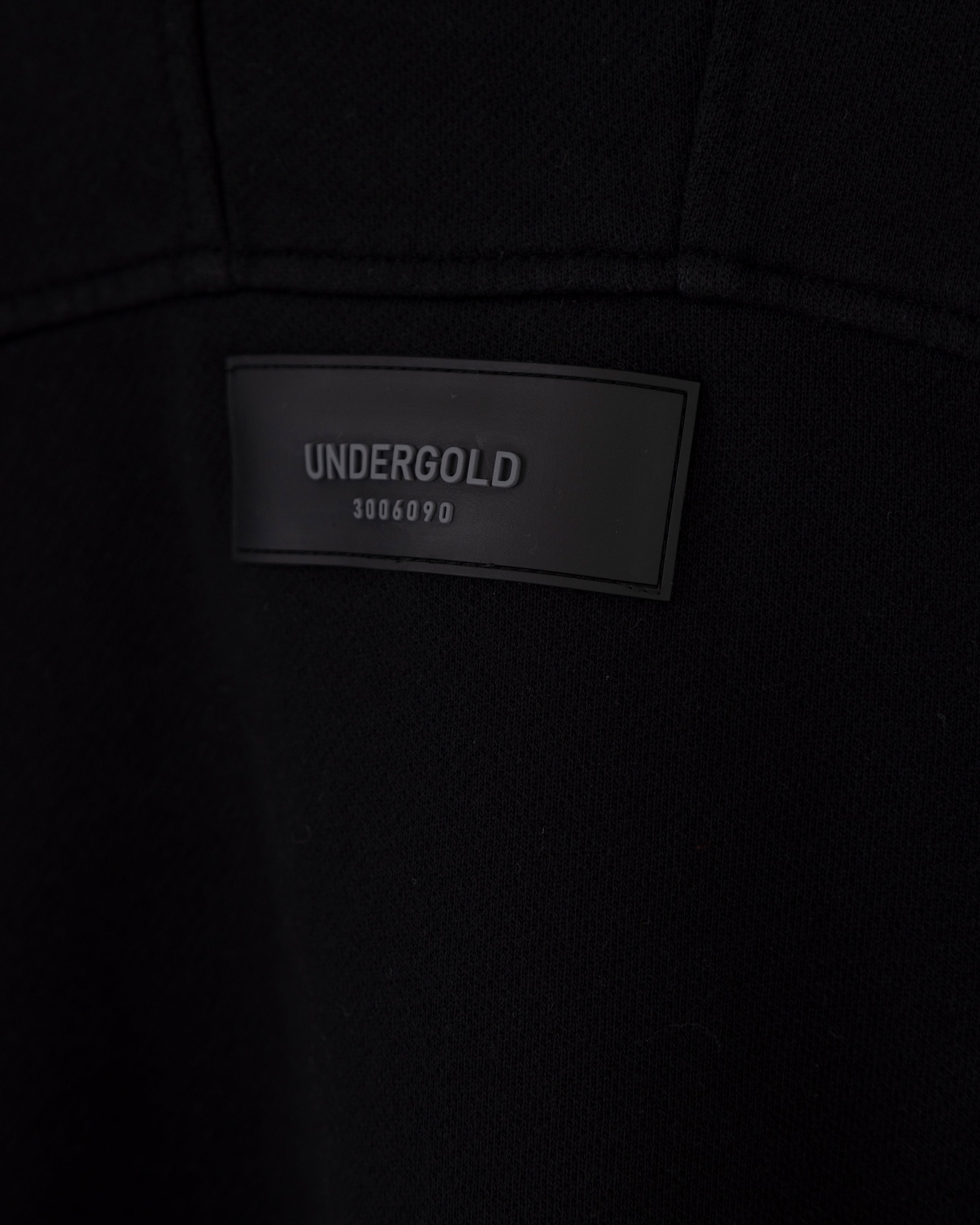 Genesis PT02 Basic Crewneck Black
