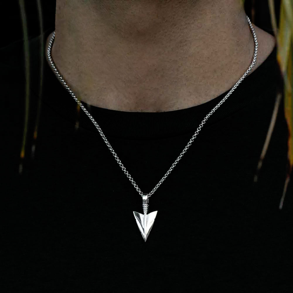 Arrowhead Pendant Necklace & Cable Chain