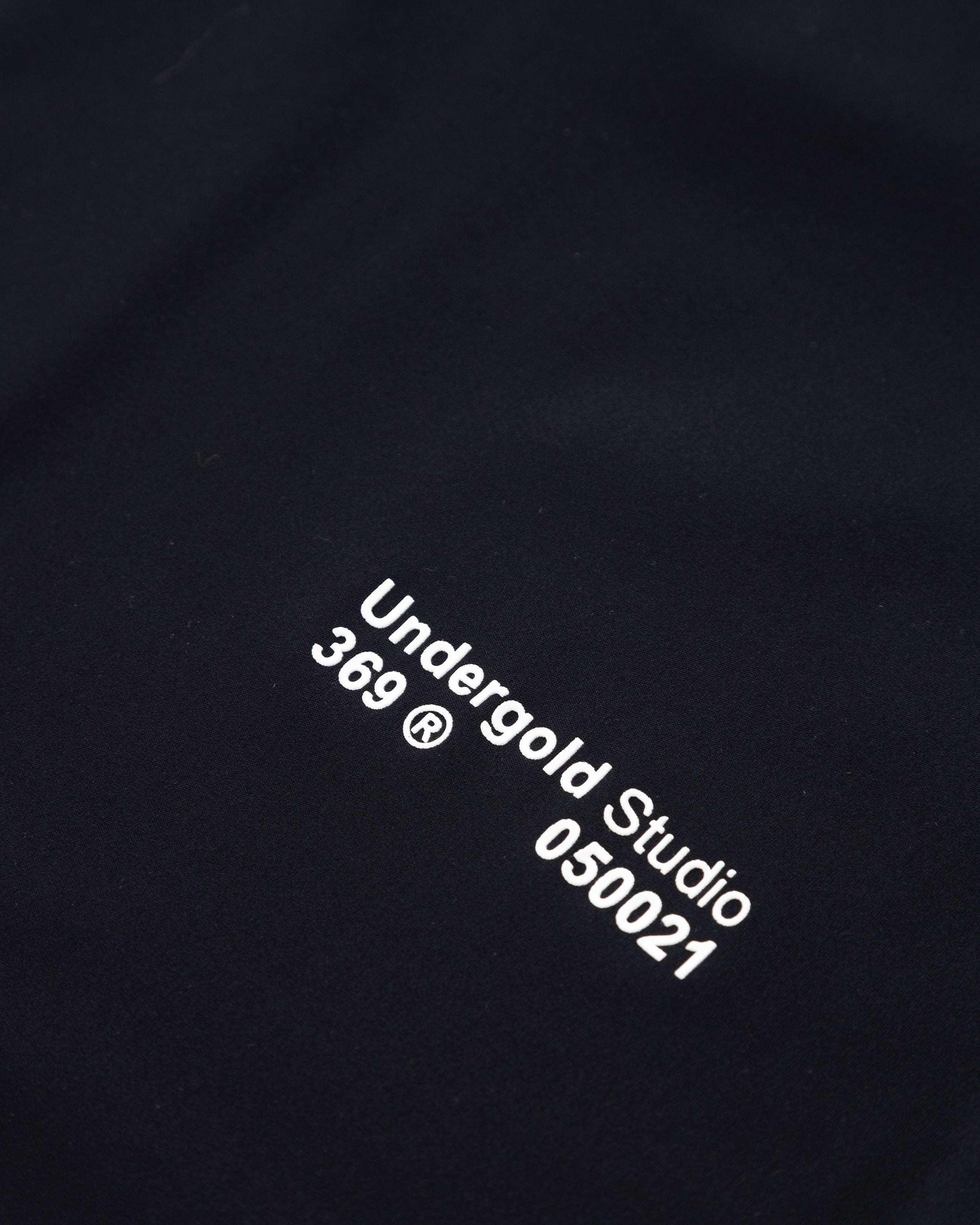 Gratia Plena Basic Superslim Tshirt Black