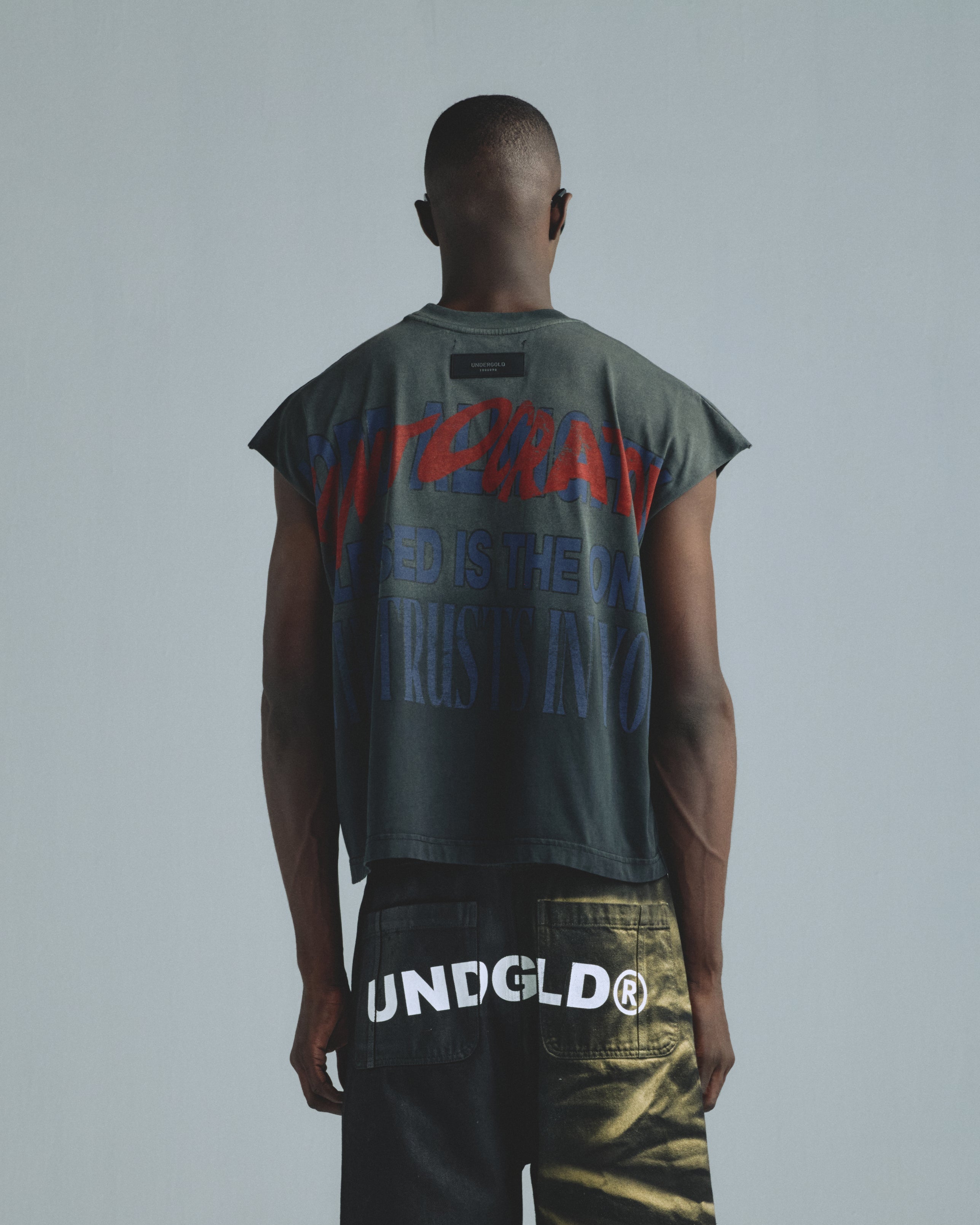 Gratia Plena Pantocrator Sleeveless Tshirt Faded Black